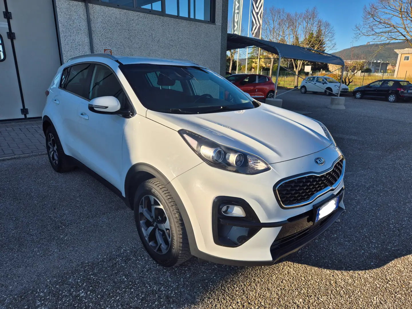 Kia Sportage Sportage IV 2018 1.6 ecogpl Energy 2wd 126cv Weiß - 1