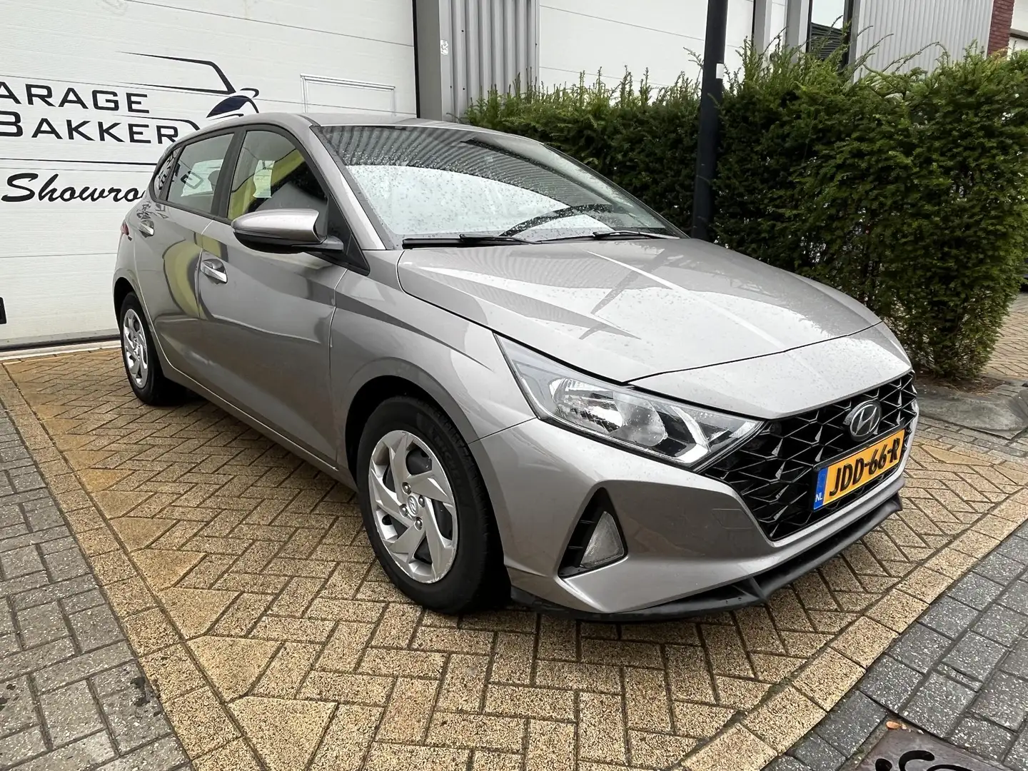 Hyundai i20 1.0 T-GDI Comfort, Camera, Stoel/Stuurverwarming, Gris - 2
