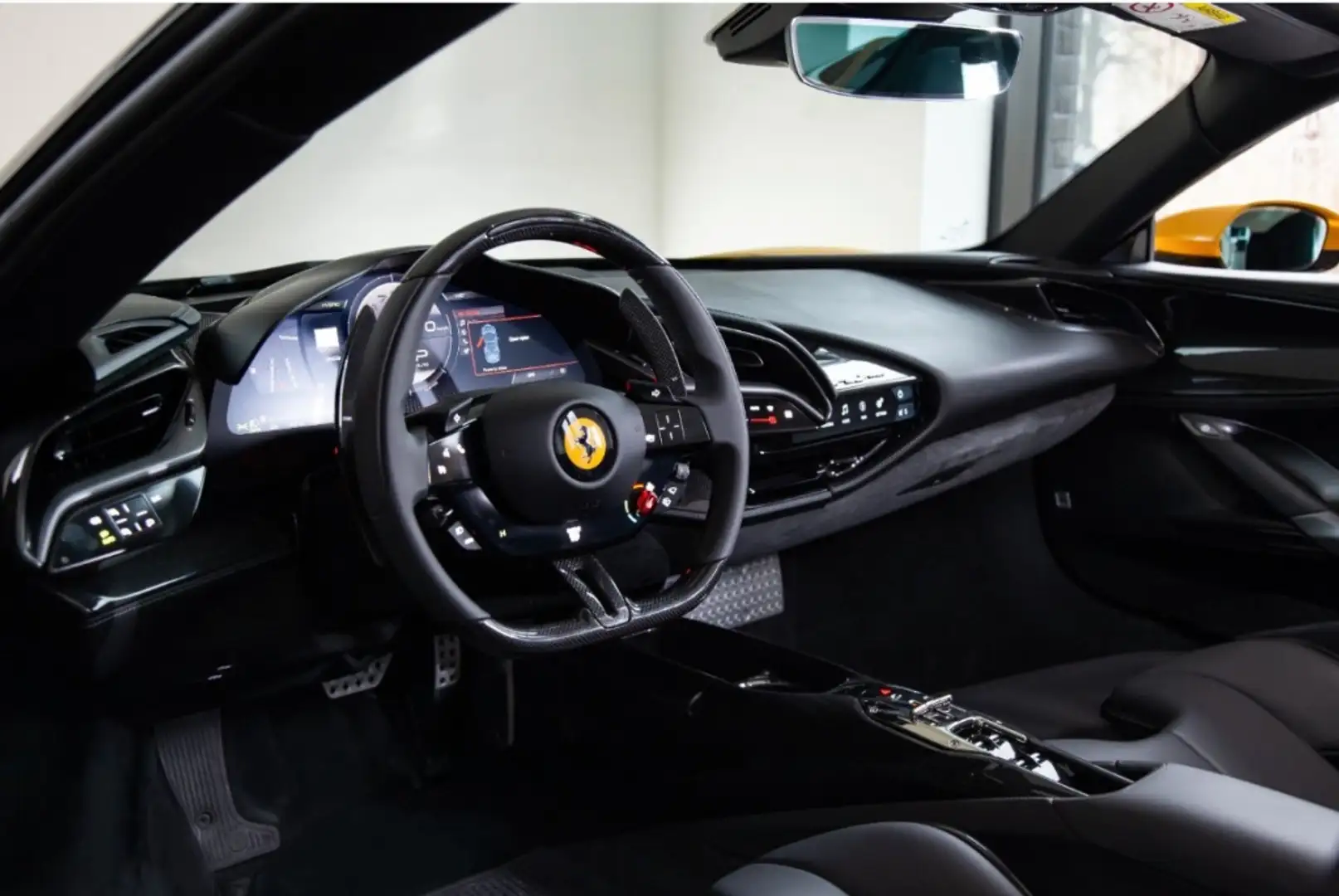 Ferrari SF90 Spider Amarillo - 2