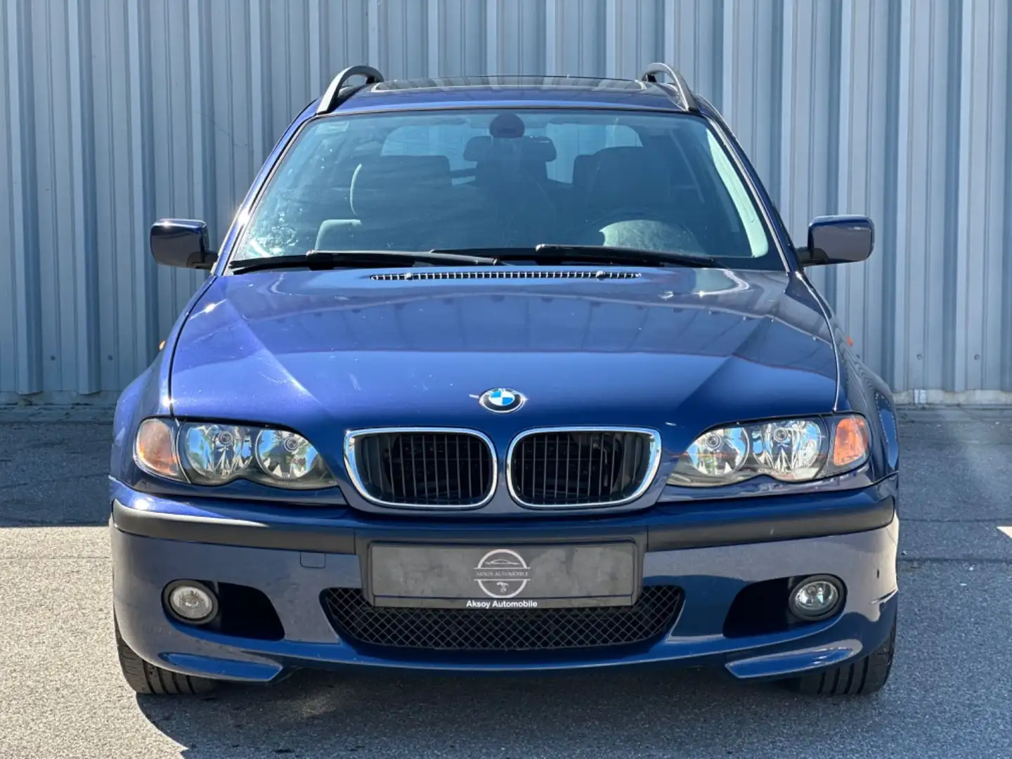 BMW 318 i Touring 143PS (*KLIMA*SZHG*TEMPOMAT*PDC*) Modrá - 2