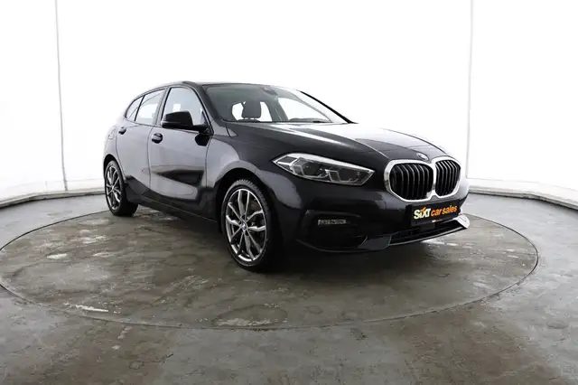 BMW 120 i Sport Line Pano|ad.LED|SHZG|HiFi|el.Heckkl.