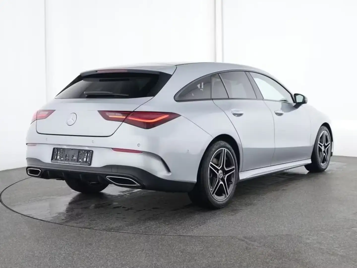 Mercedes-Benz CLA 200 CLA 200 AMG Line Premium Plus NIGHT PACK MBUX LED CAMERA Argent - 2