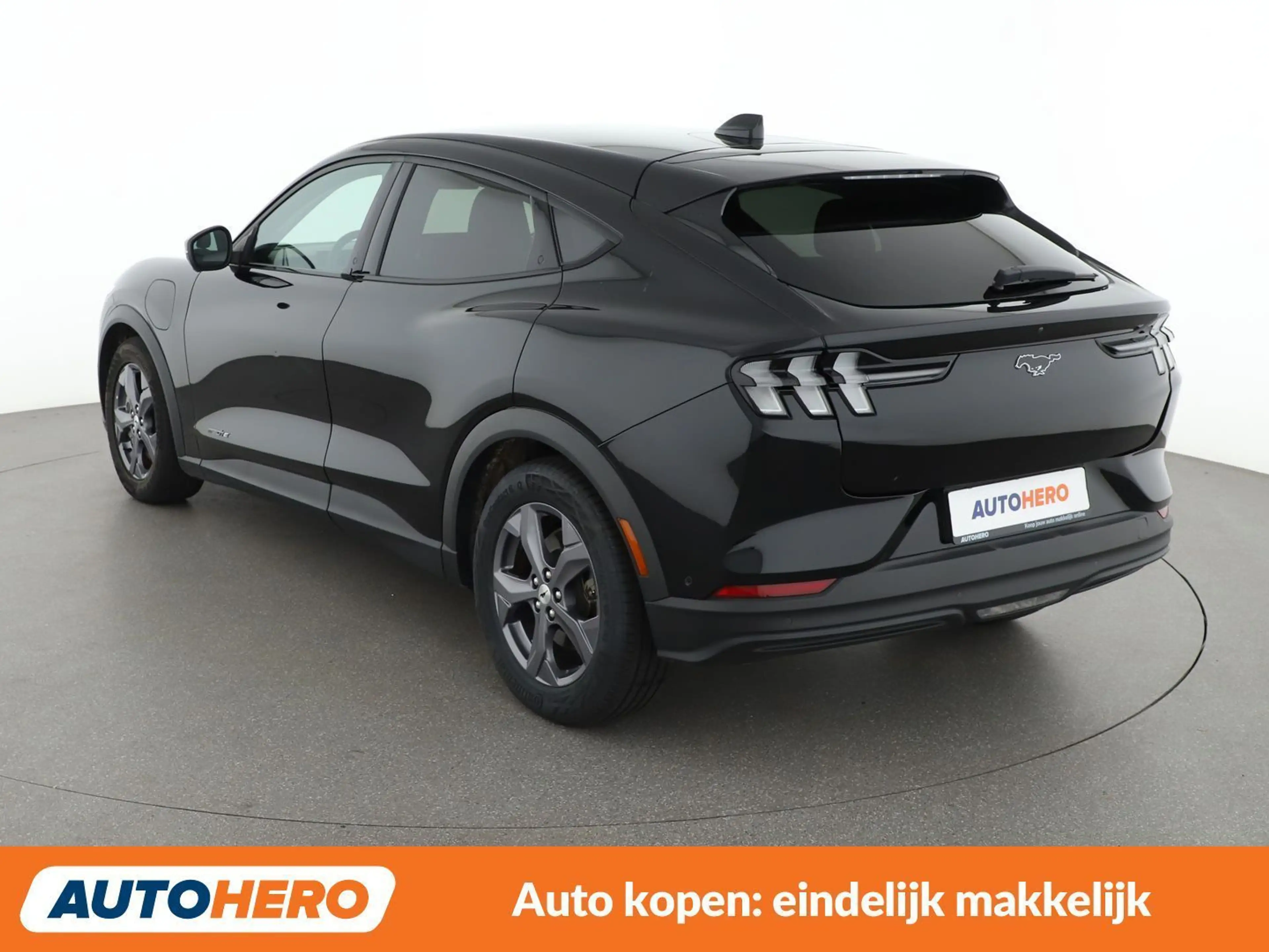 Ford Mustang Mach-E electric drive 198 kW — photo 4