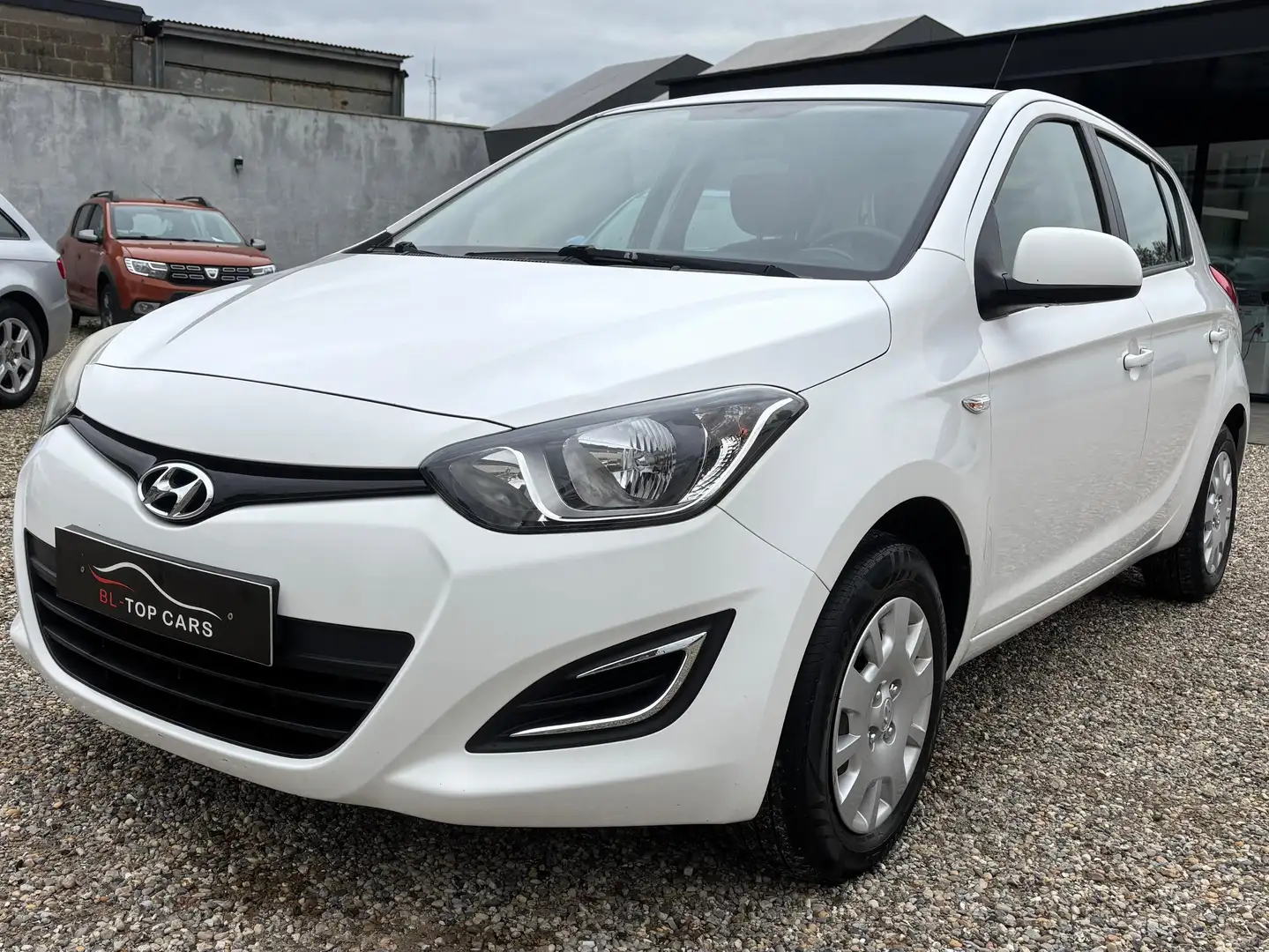 Hyundai i20 i20 1.1 CRDi Cool Blanc - 1