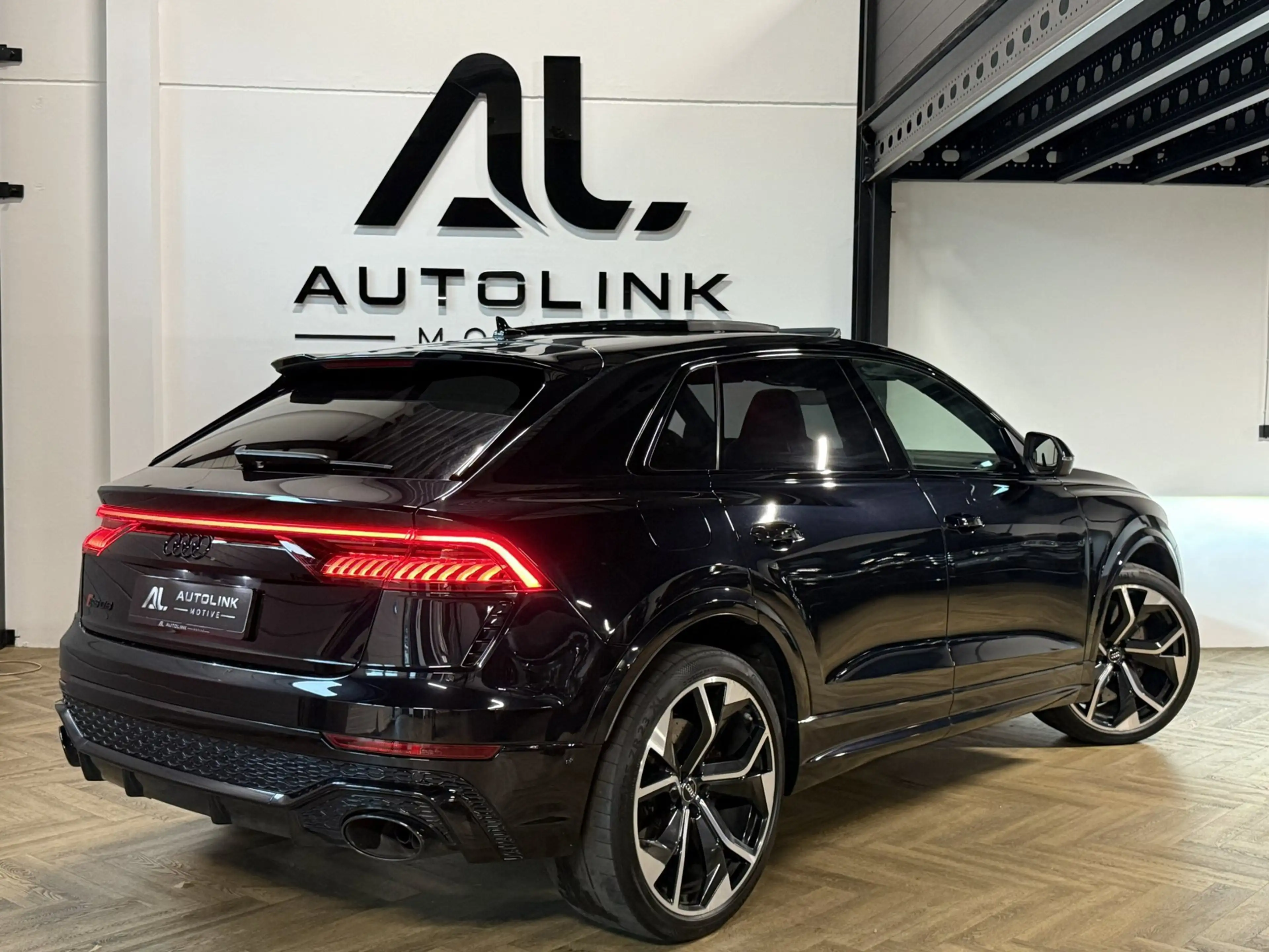Audi RS Q8 4.0 TFSI Q8 quattro Keramisch|SoftClose|Carbon|FUL — photo 4