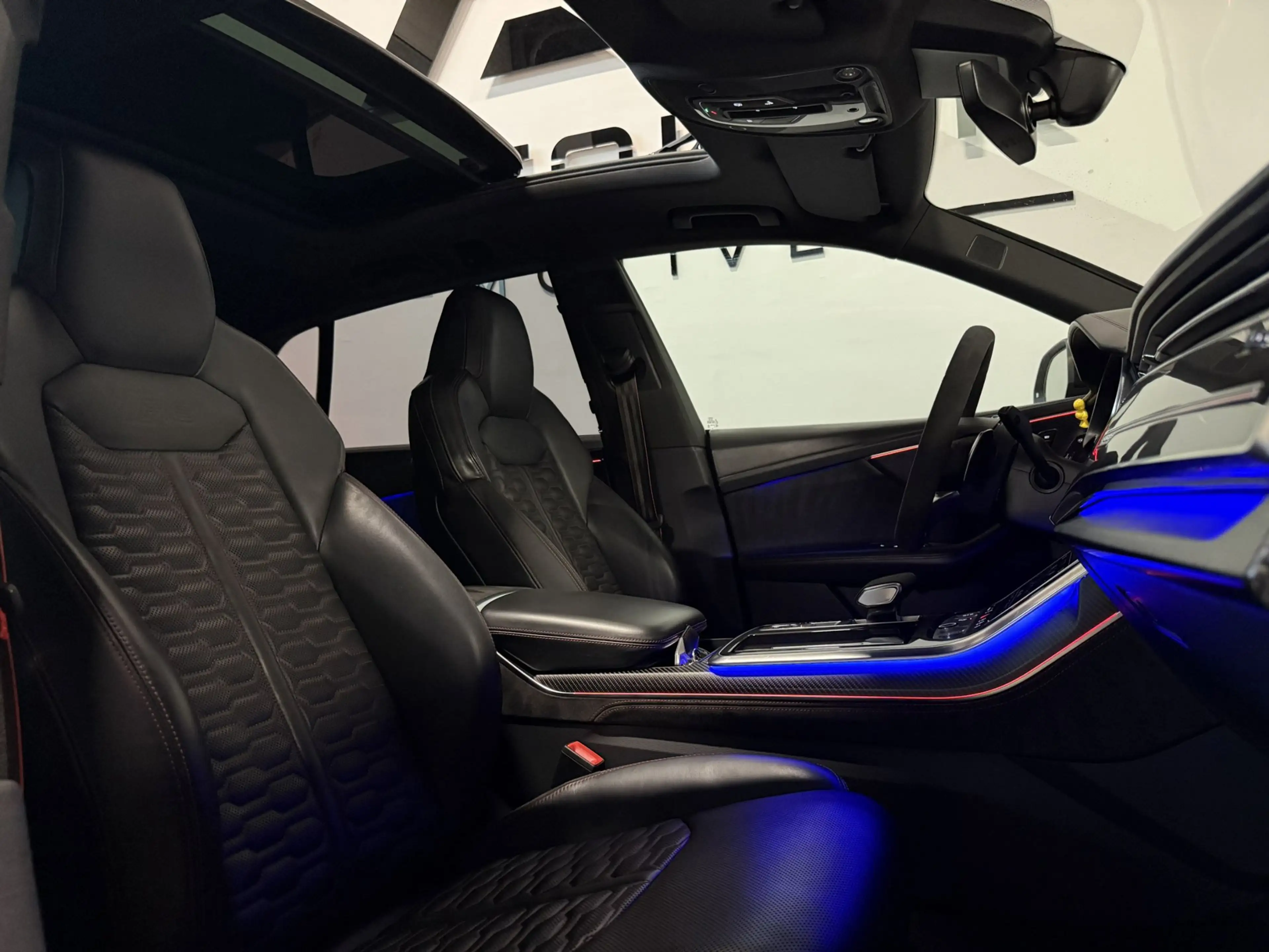 Audi RS Q8 4.0 TFSI Q8 quattro Keramisch|SoftClose|Carbon|FUL — photo 10