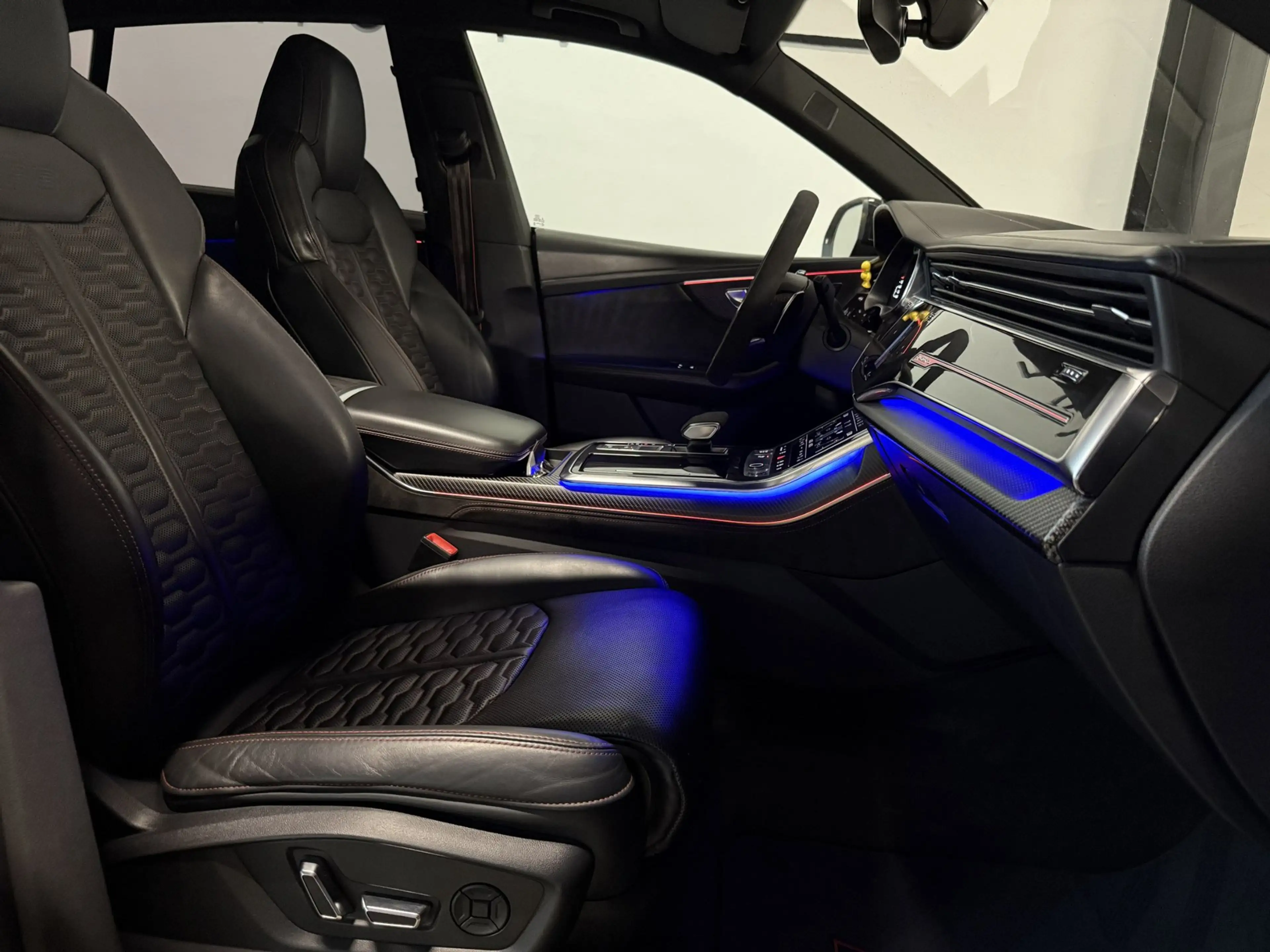 Audi RS Q8 4.0 TFSI Q8 quattro Keramisch|SoftClose|Carbon|FUL — photo 8