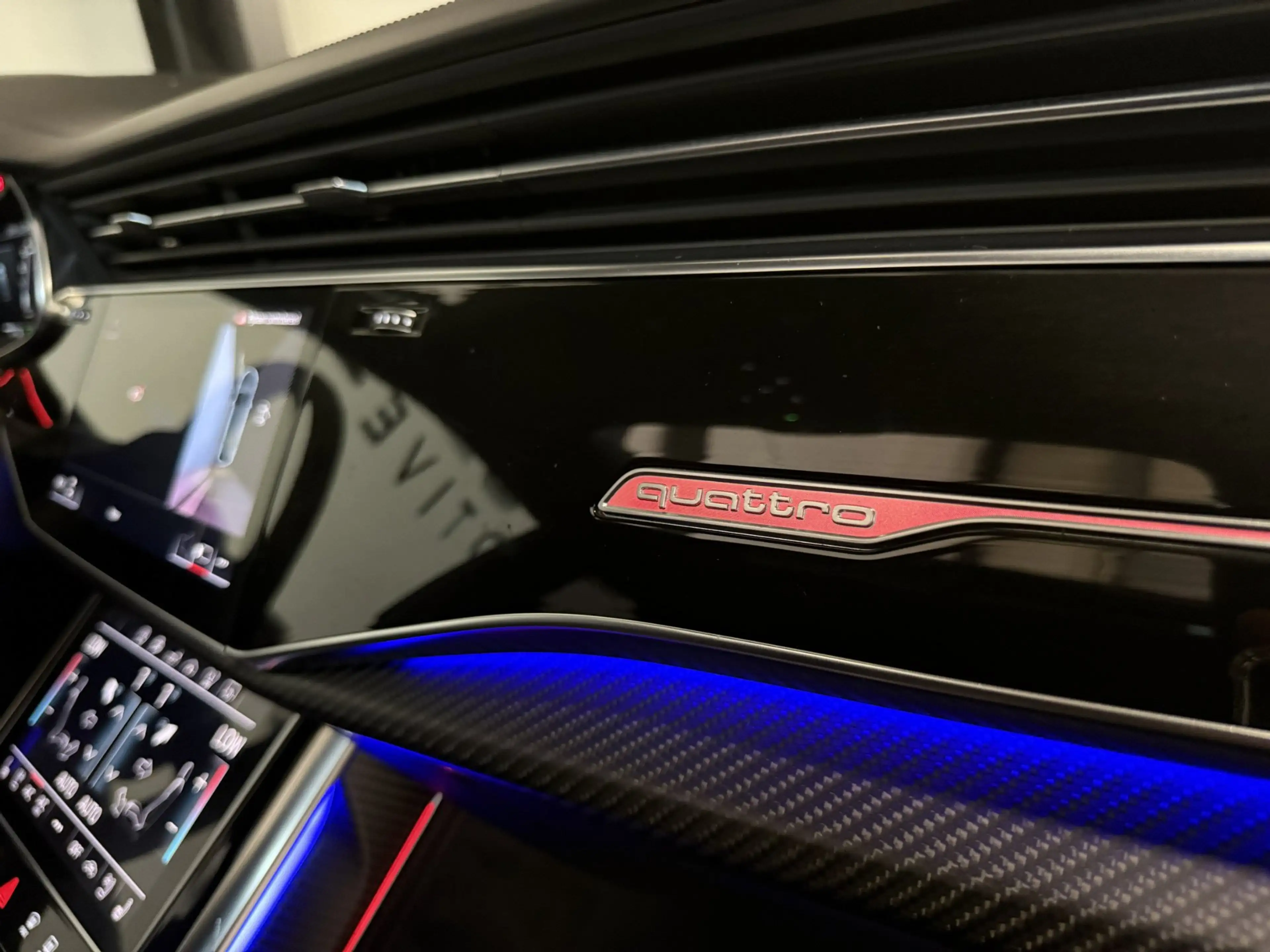 Audi RS Q8 4.0 TFSI Q8 quattro Keramisch|SoftClose|Carbon|FUL — photo 15