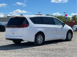 Chrysler Pacifica 2027