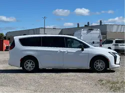 Chrysler Pacifica 2027