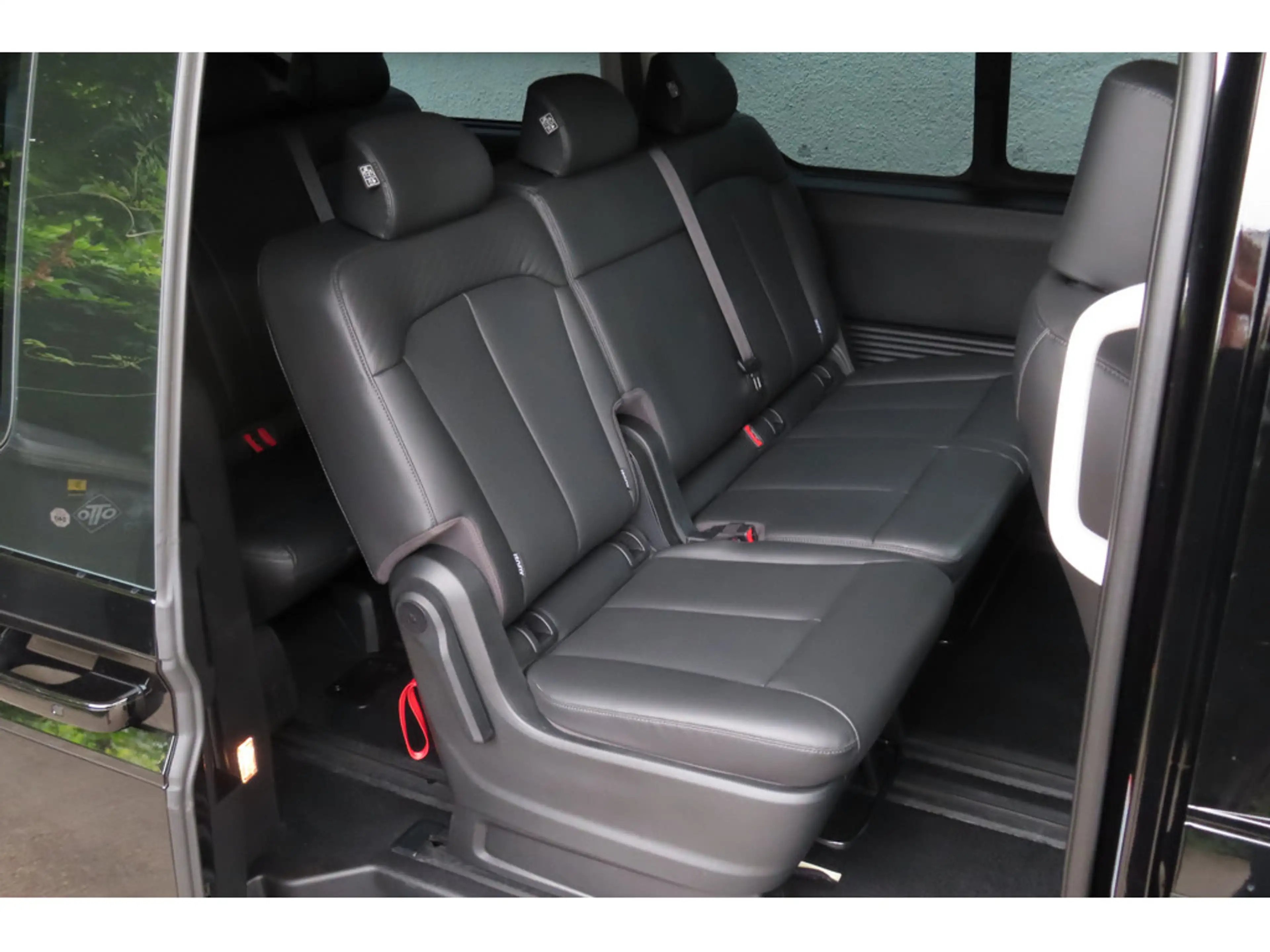 Hyundai STARIA 1.6 Prime Hybrid 2WD — photo 13