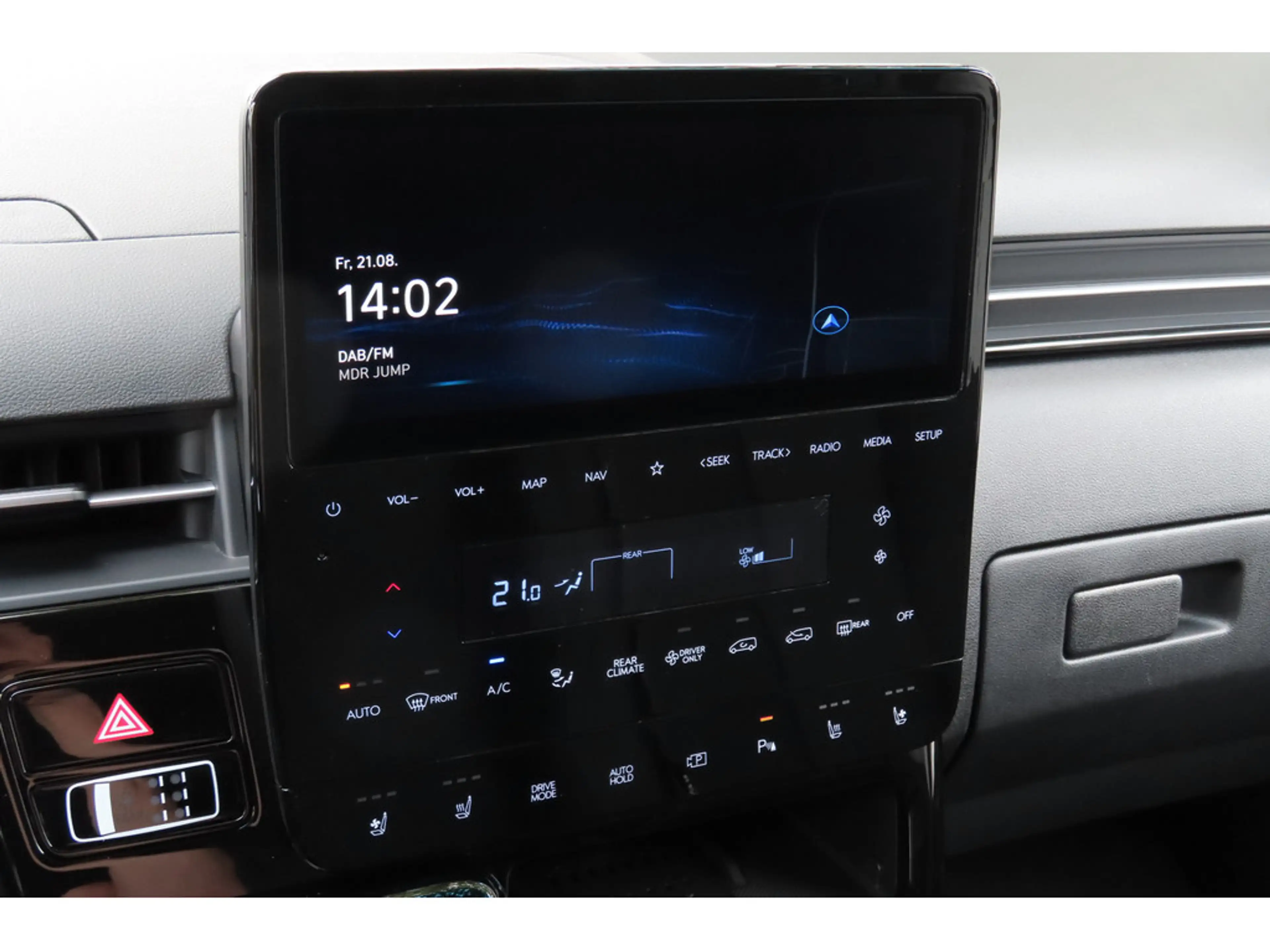 Hyundai STARIA 1.6 Prime Hybrid 2WD — photo 14