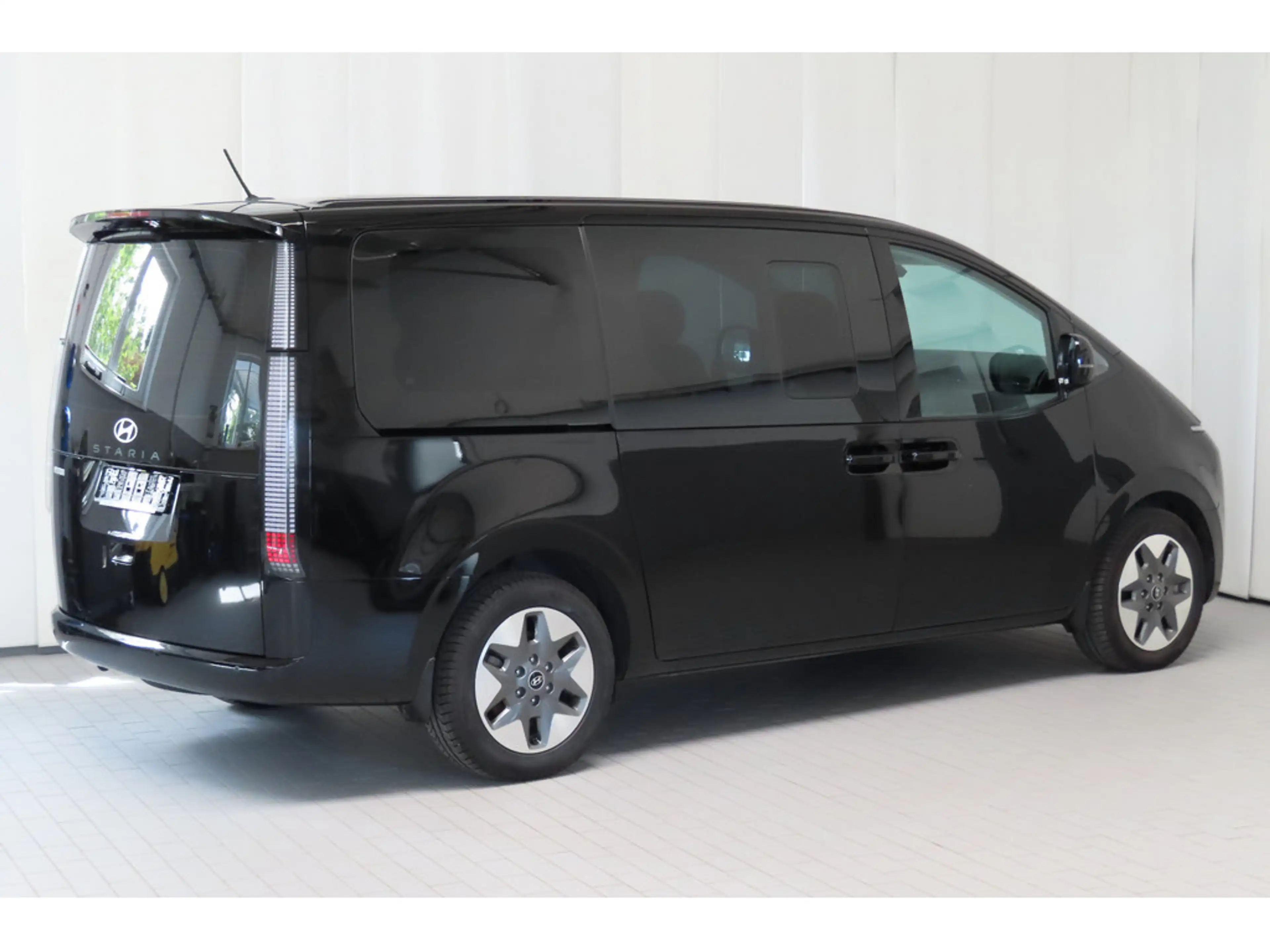 Hyundai STARIA 1.6 Prime Hybrid 2WD — photo 6