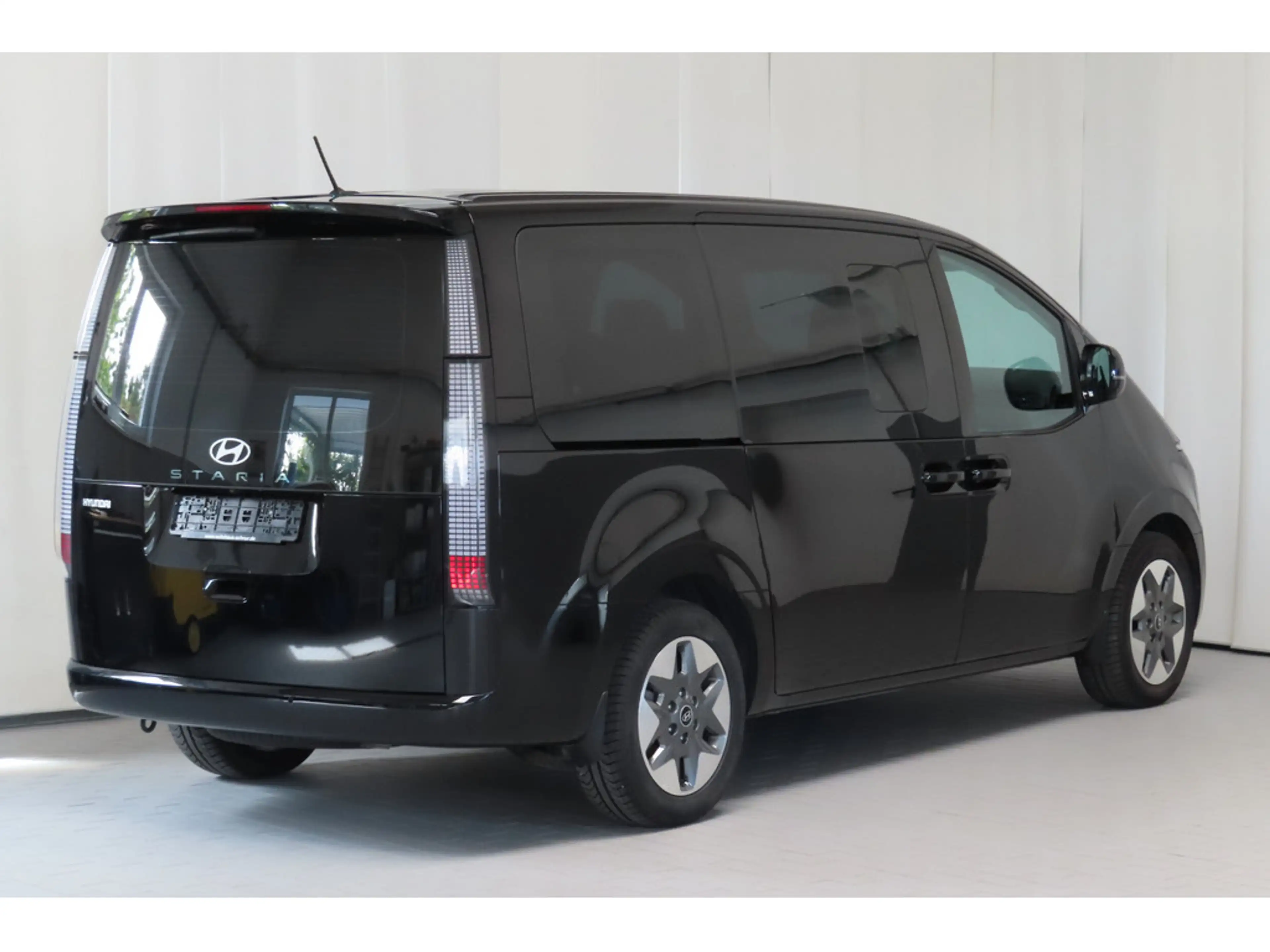 Hyundai STARIA 1.6 Prime Hybrid 2WD — photo 5
