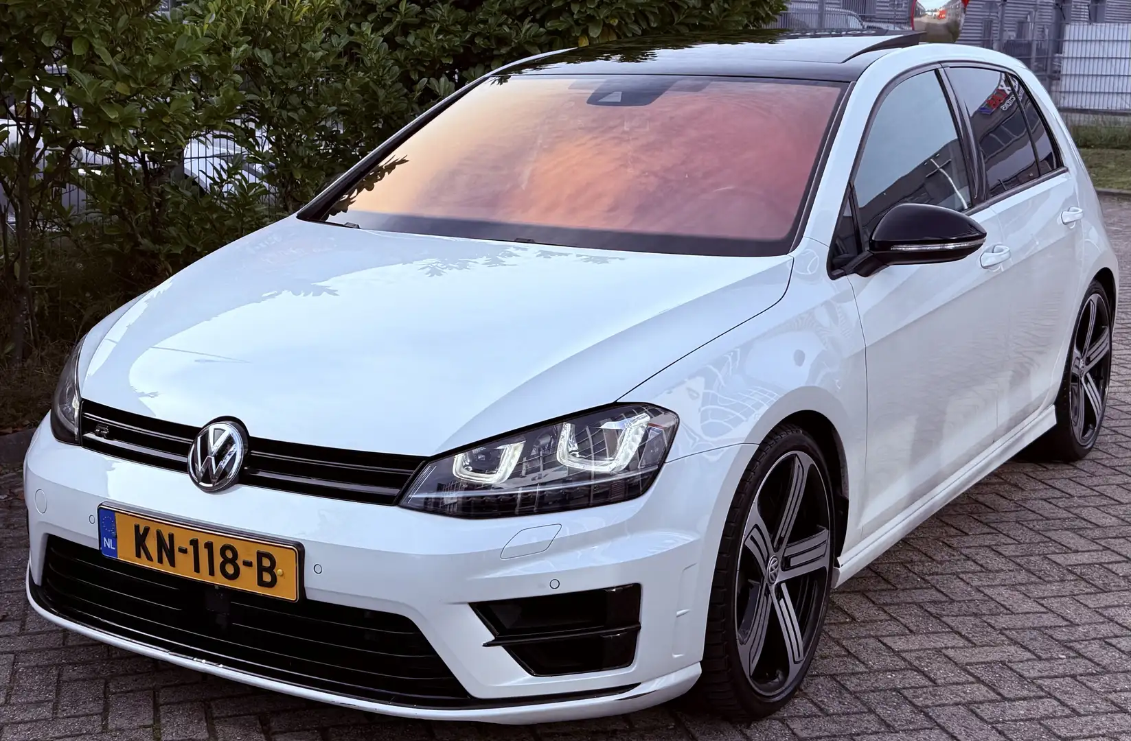 Volkswagen Golf R Golf 2.0 TSI R 221 KW 4MOTION DSG 2015 WİT - 2