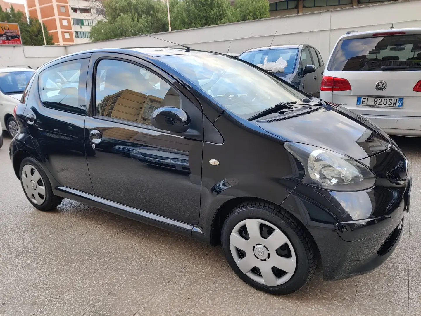 Toyota Aygo Aygo 5p 1.0 Now Nero - 1