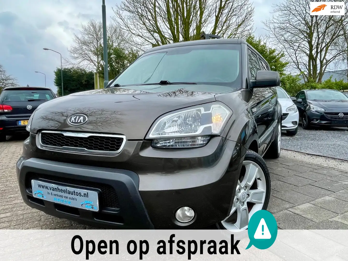 Kia Soul 1.6 X-ecutive A-C Elek Pakket Lmv USB Nw Apk Braun - 1