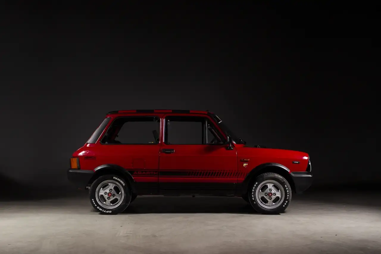AUTOBIANCHI A 112 Abarth Deportivo Manual de 2 Pu, foto 2