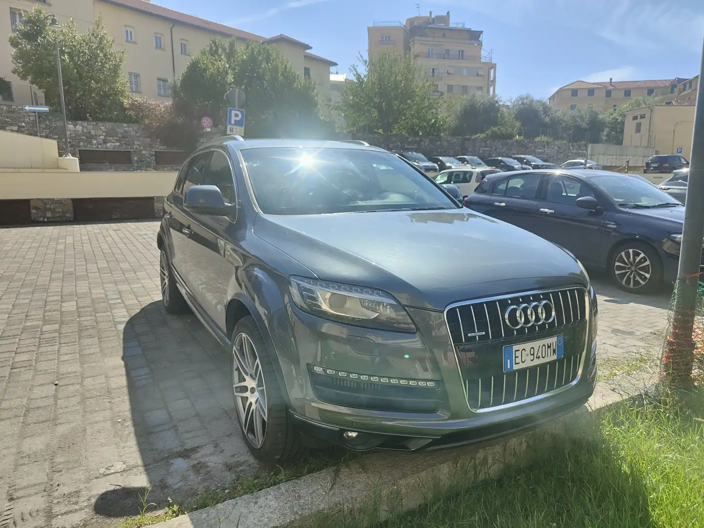 Audi Q7 3.0 TDI DPF quattro tiptronic - 1