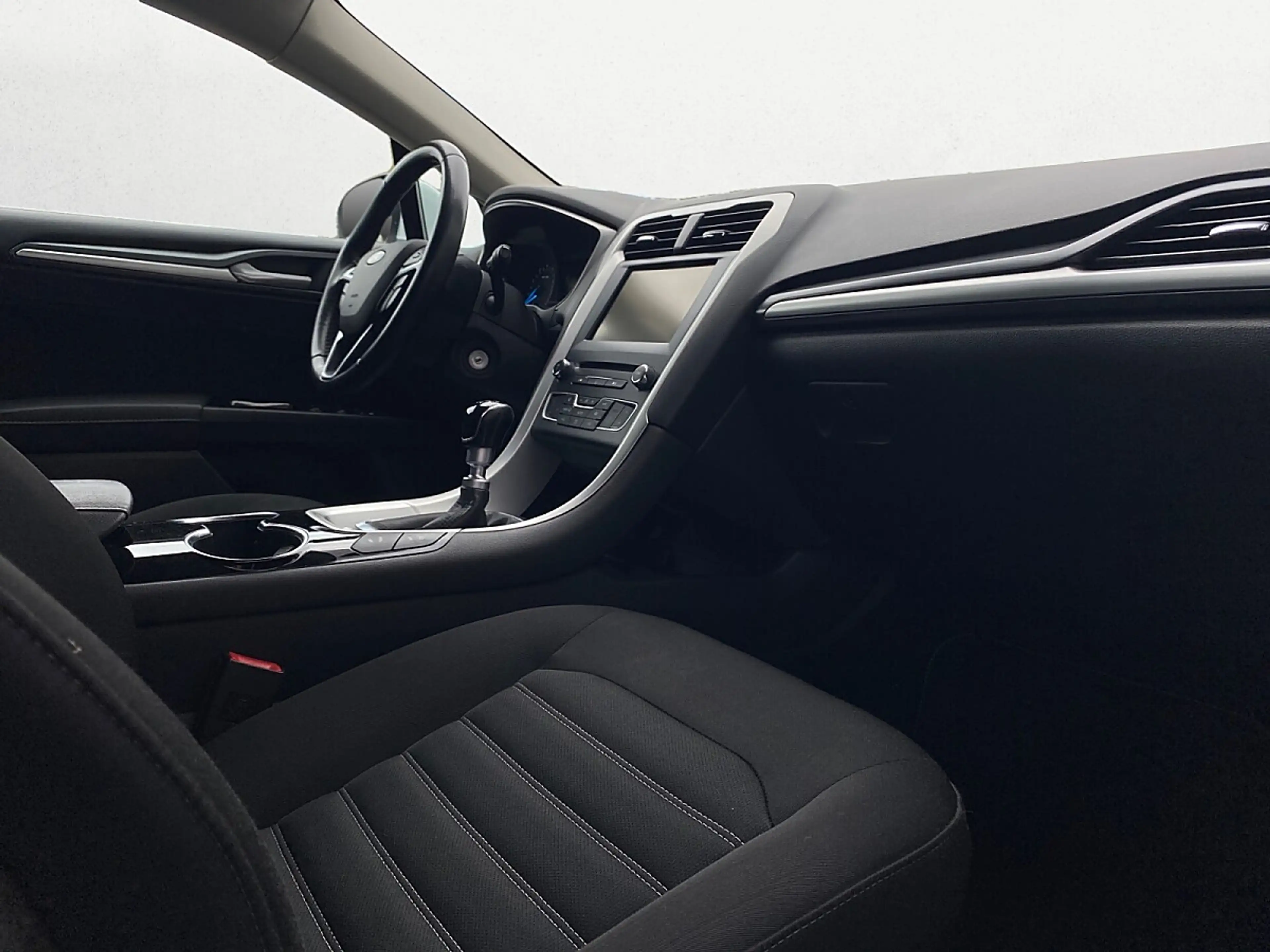 Ford Mondeo 1,5 EcoBoost Trend | Winter Paket — photo 12