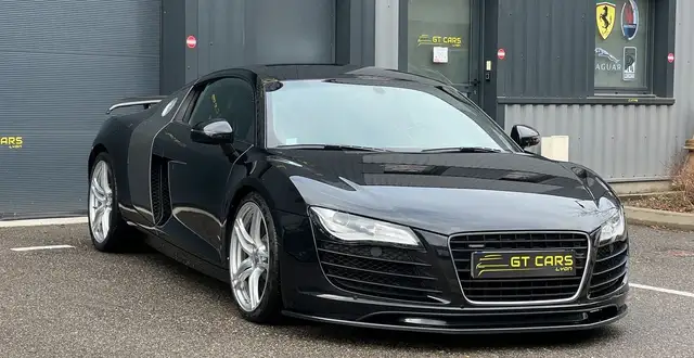 Audi R8 Coupé 4.2 L FSI Quattro sièges F1 Pack carbone extérieur-intérieur B&O ciel de toit alcantara