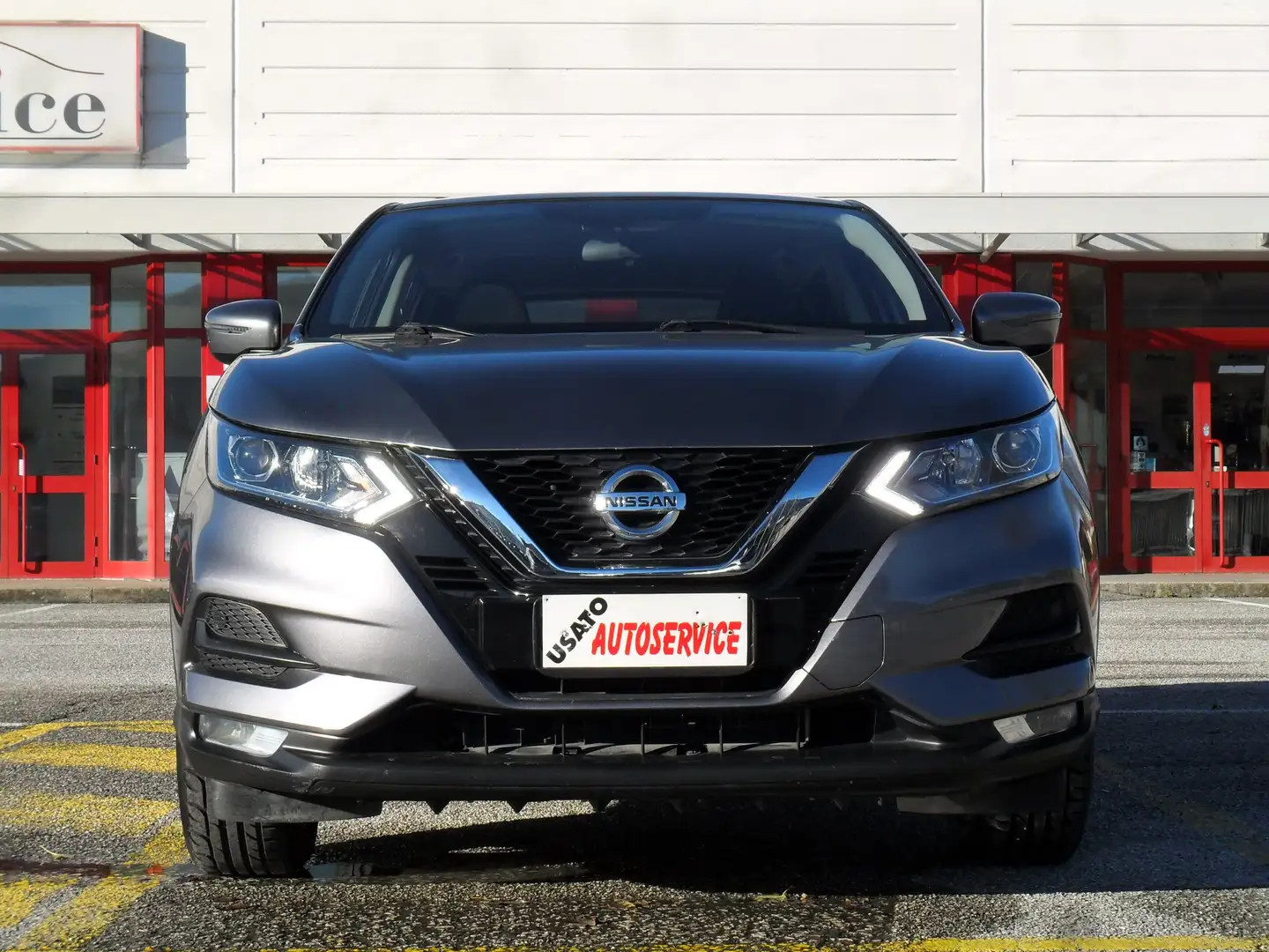 Nissan Qashqai 1.5 dci Business Gris - 2