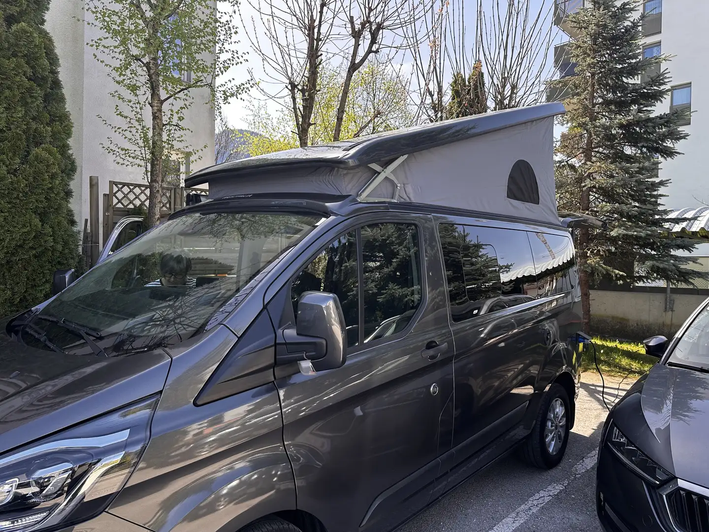 Ford Transit Custom 2,0 EcoBlue 320 L1 Trend Aut. Grau - 1