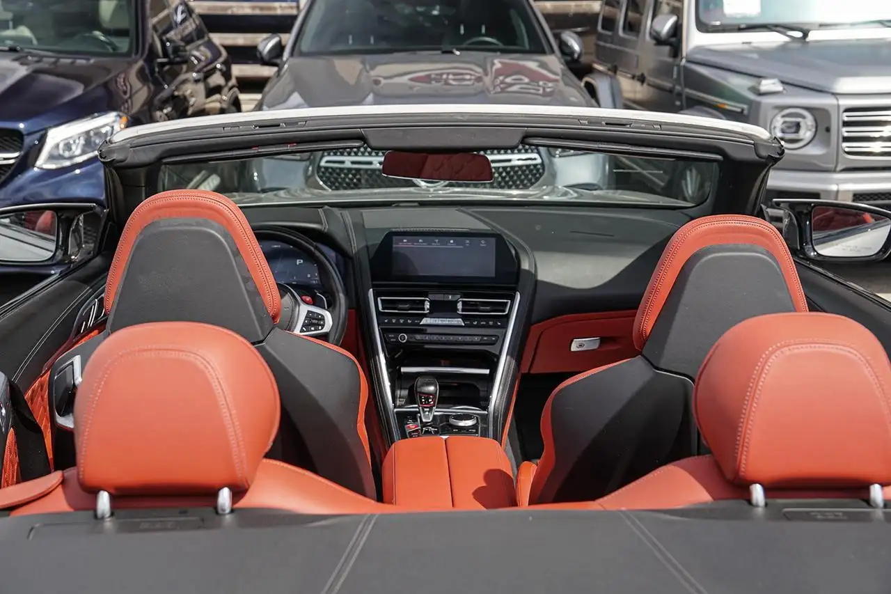 BMW M8 снимка BMW M8