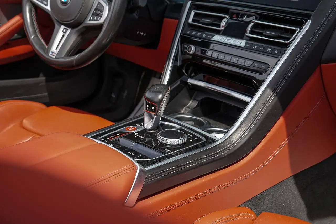 BMW M8 снимка BMW M8