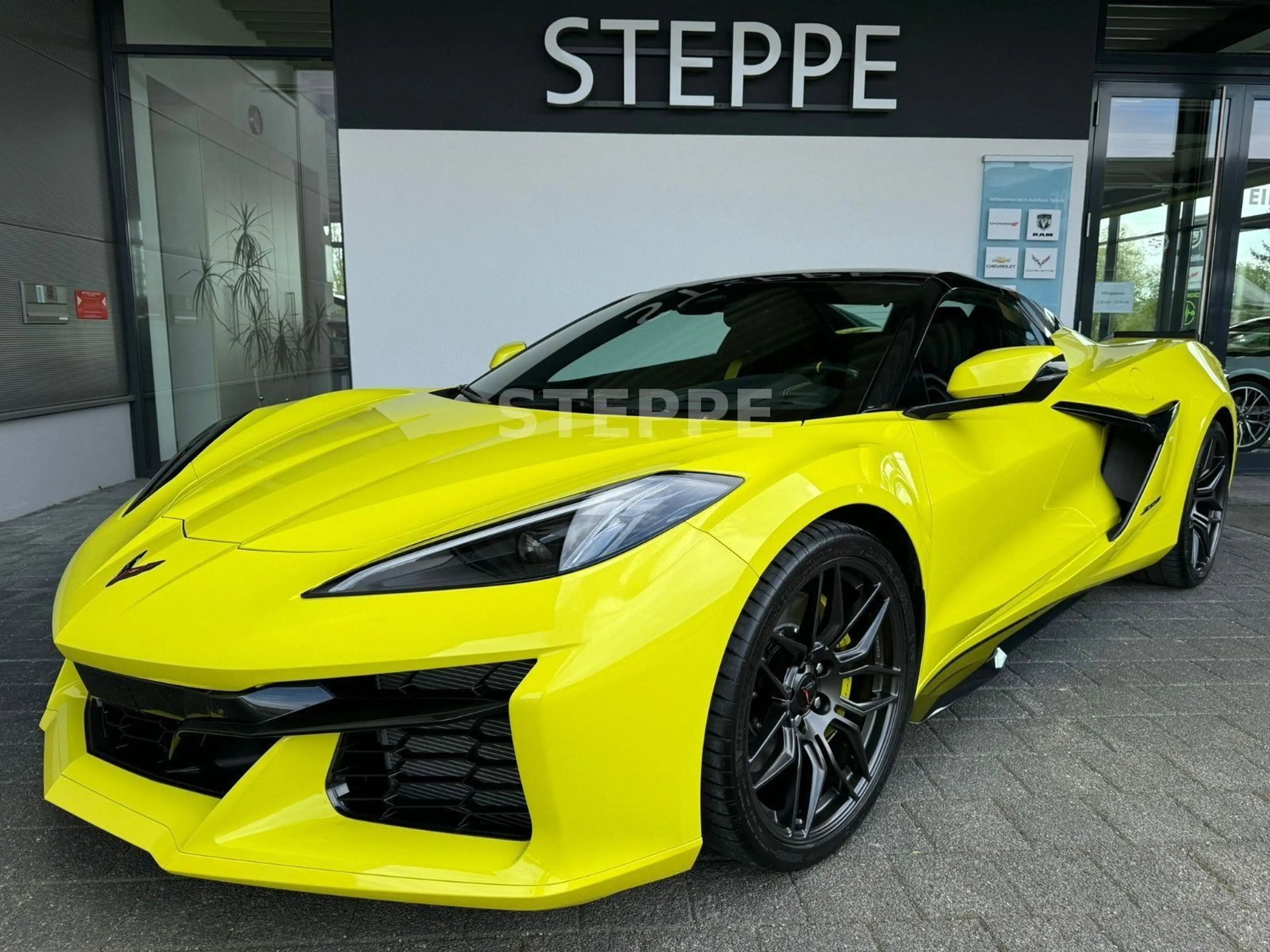 Corvette Z06 5,5 V8 Cabrio 3LZ Europamodell 2024