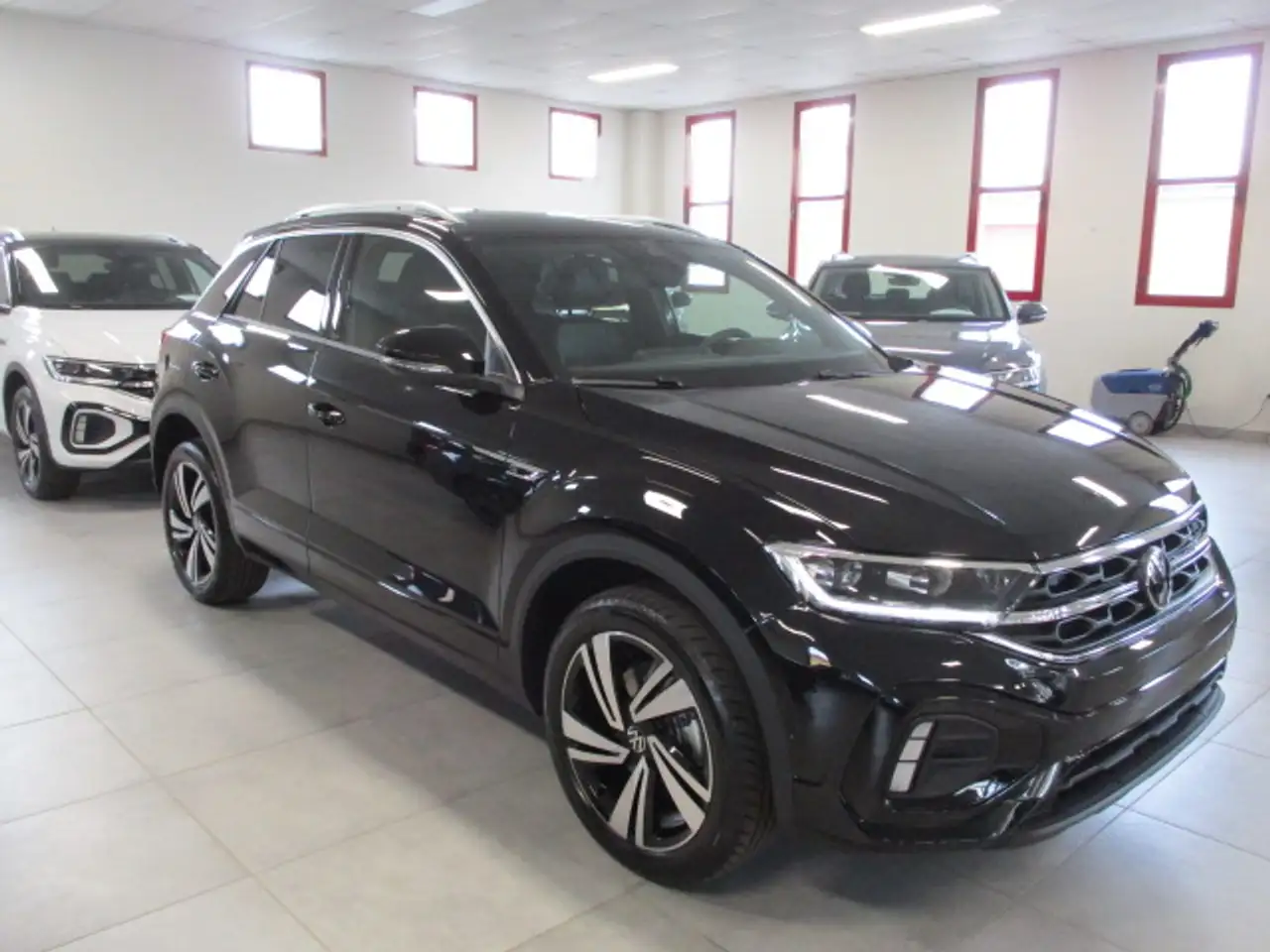 Volkswagen T-Roc T-Roc 2.0 tdi R-Line Plus 150cv dsg 18