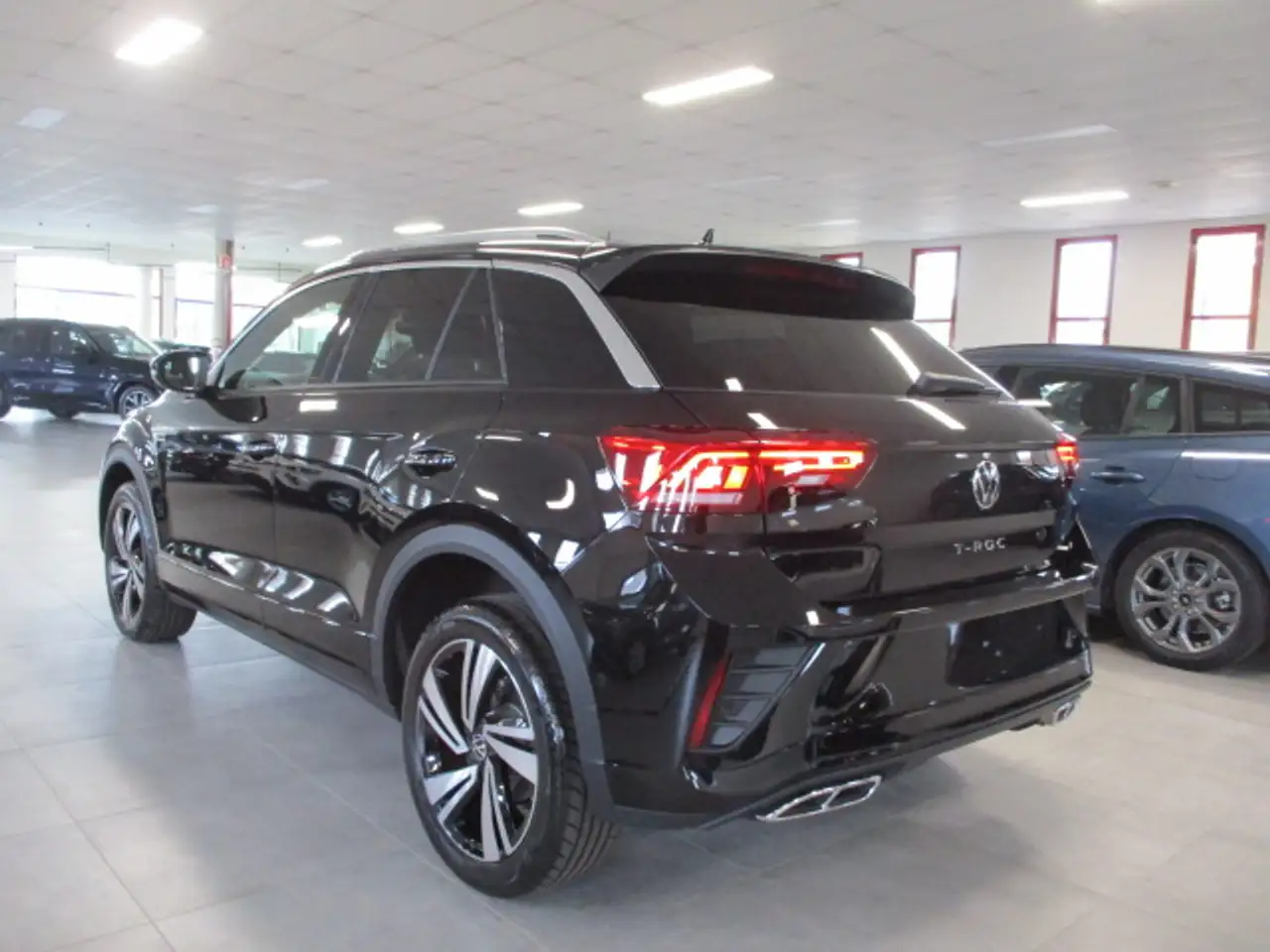 Volkswagen T-Roc T-Roc 2.0 tdi R-Line Plus 150cv dsg 19