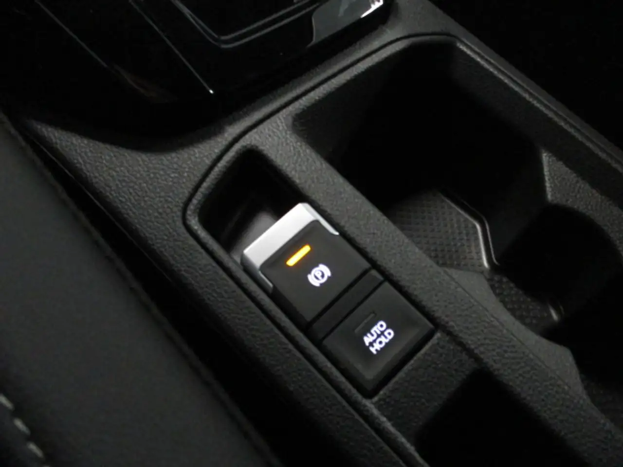 Volkswagen T-Roc T-Roc 2.0 tdi R-Line Plus 150cv dsg 16