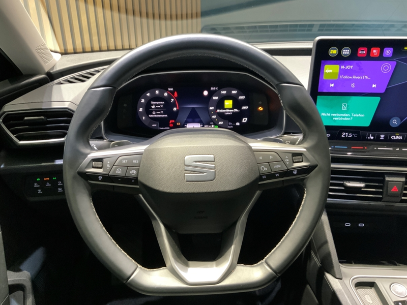 SEAT Leon Style Edition DSG+Kessy+VirtualCockpit+ — photo 15