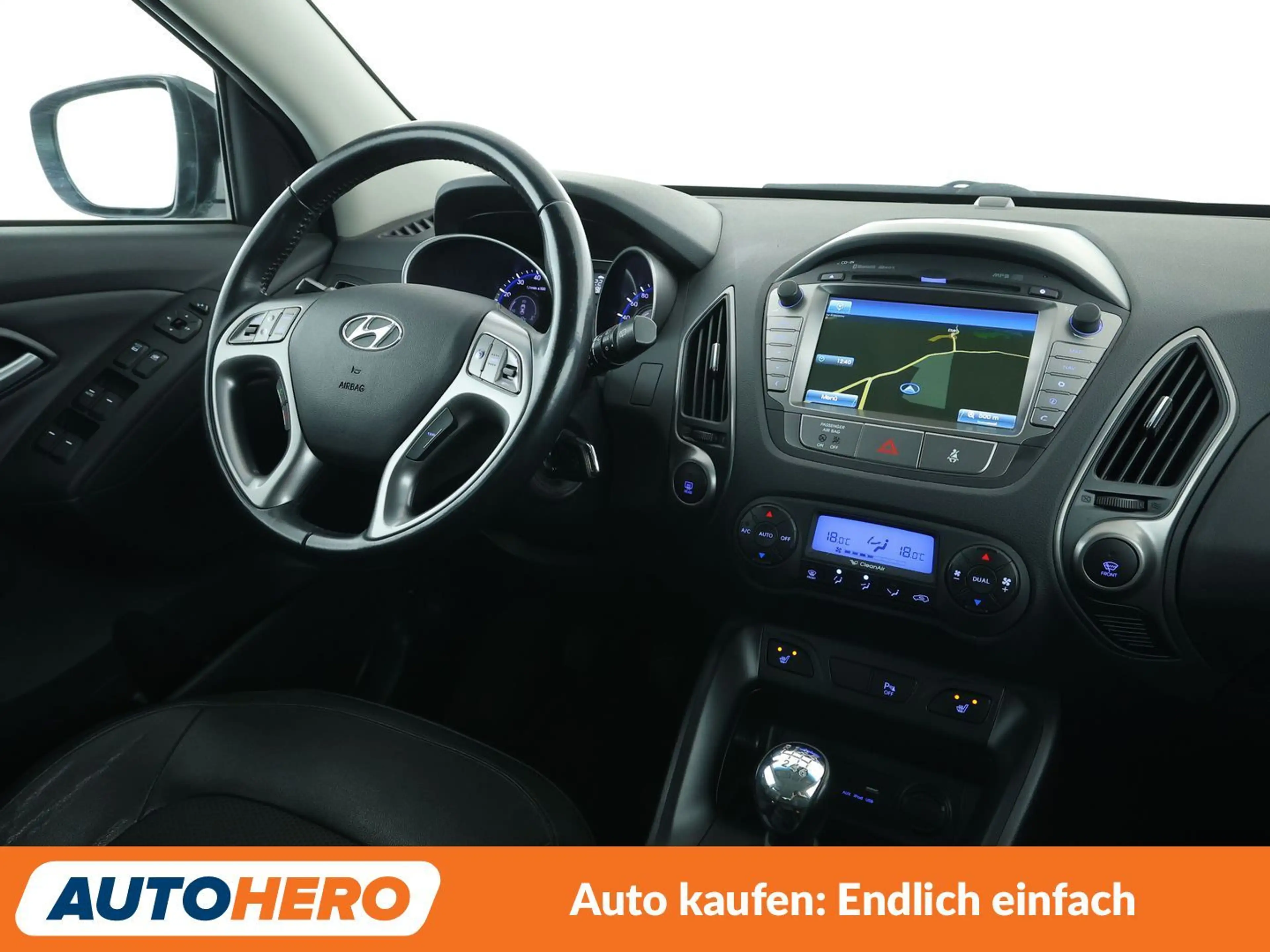Hyundai iX35 1.6 Trend Blue 2WD*NAVI*PDC*SHZ*KLIMA*GARANTIE* — photo 13