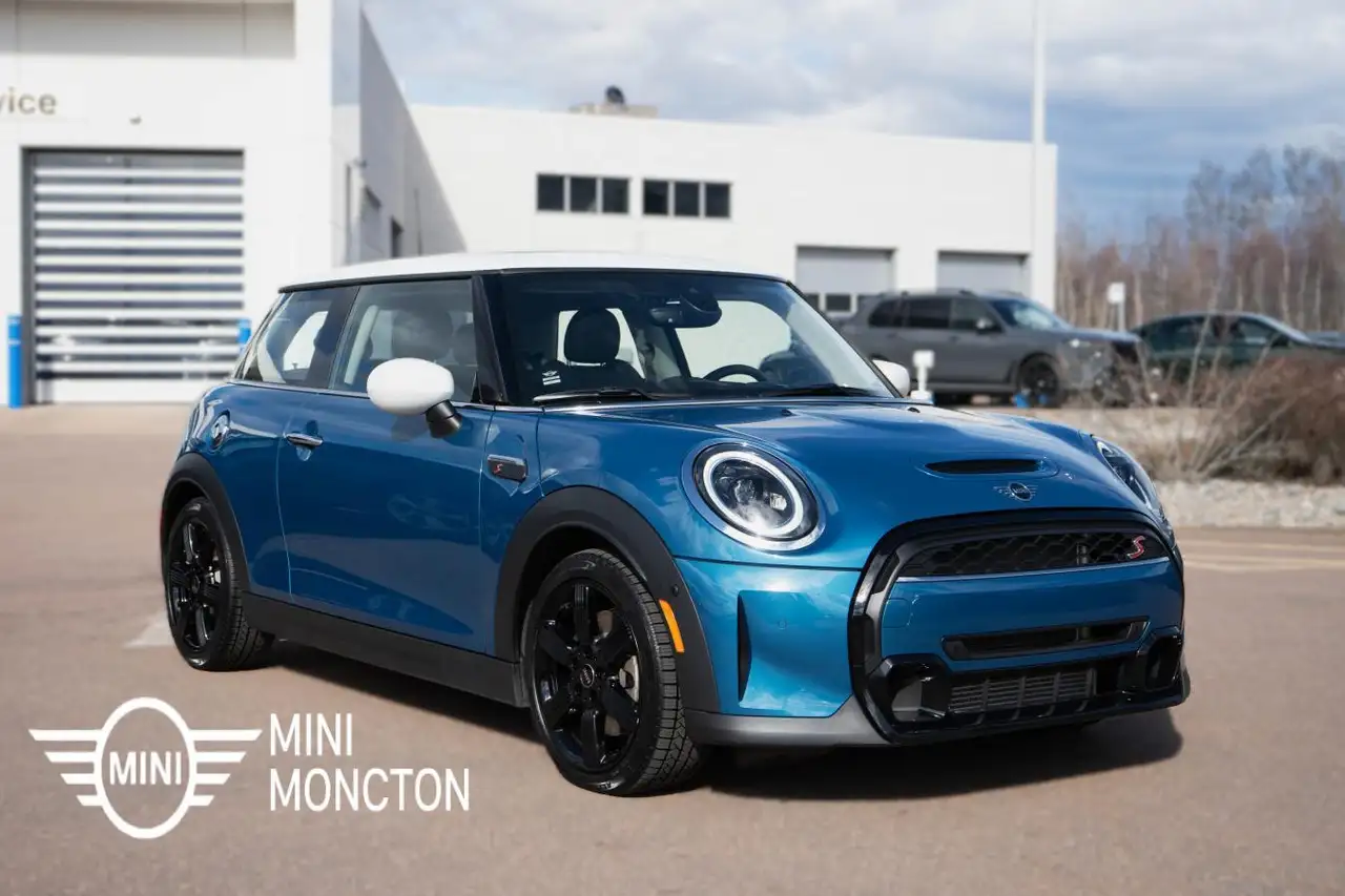 2024 MINI 3 Door