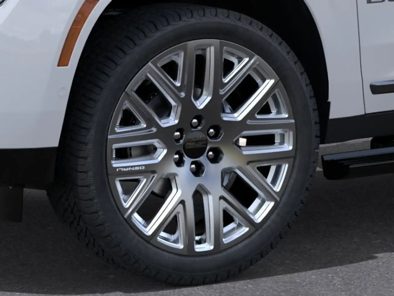 GMC Yukon снимка GMC Yukon