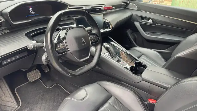 Peugeot 508 view 8