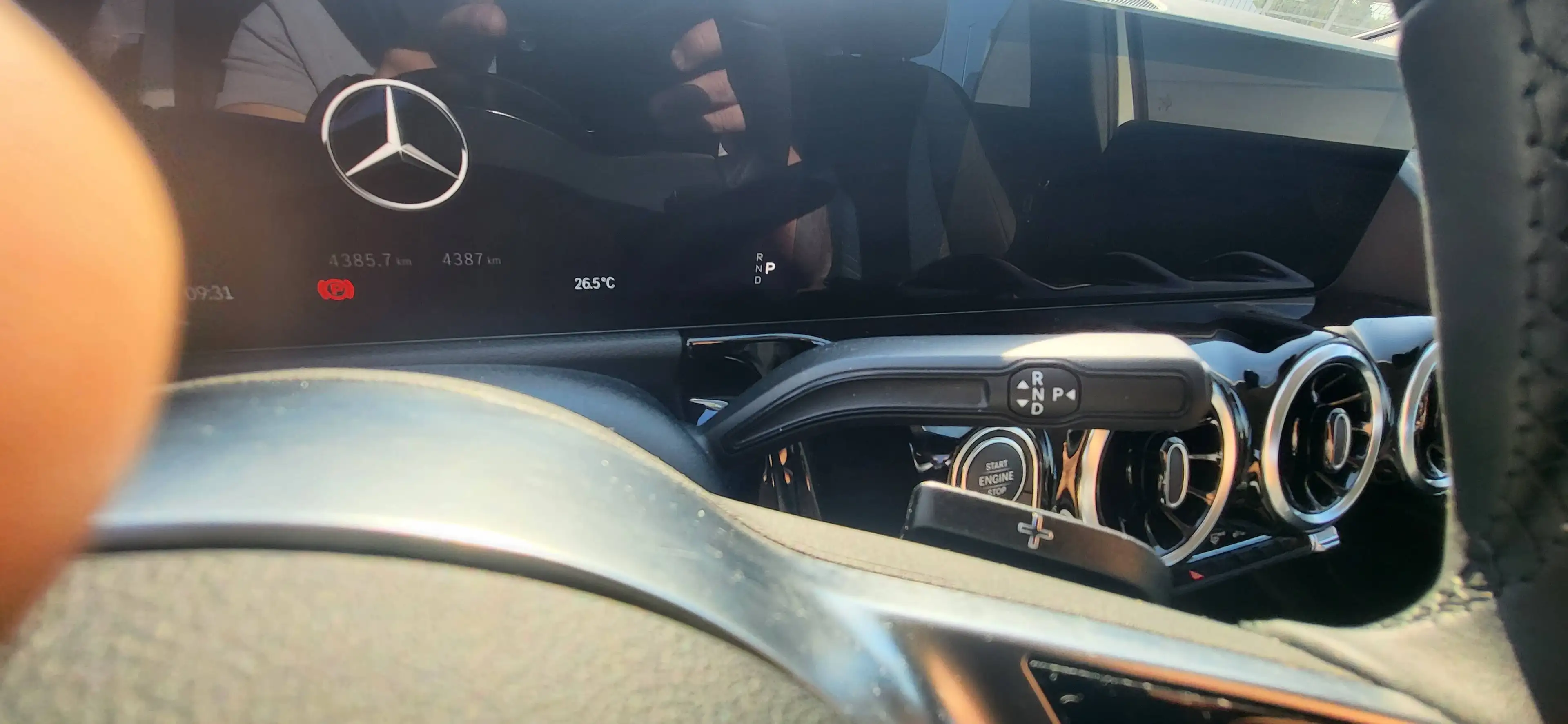 Mercedes-Benz B 200 B 200 (247.087) — photo 19
