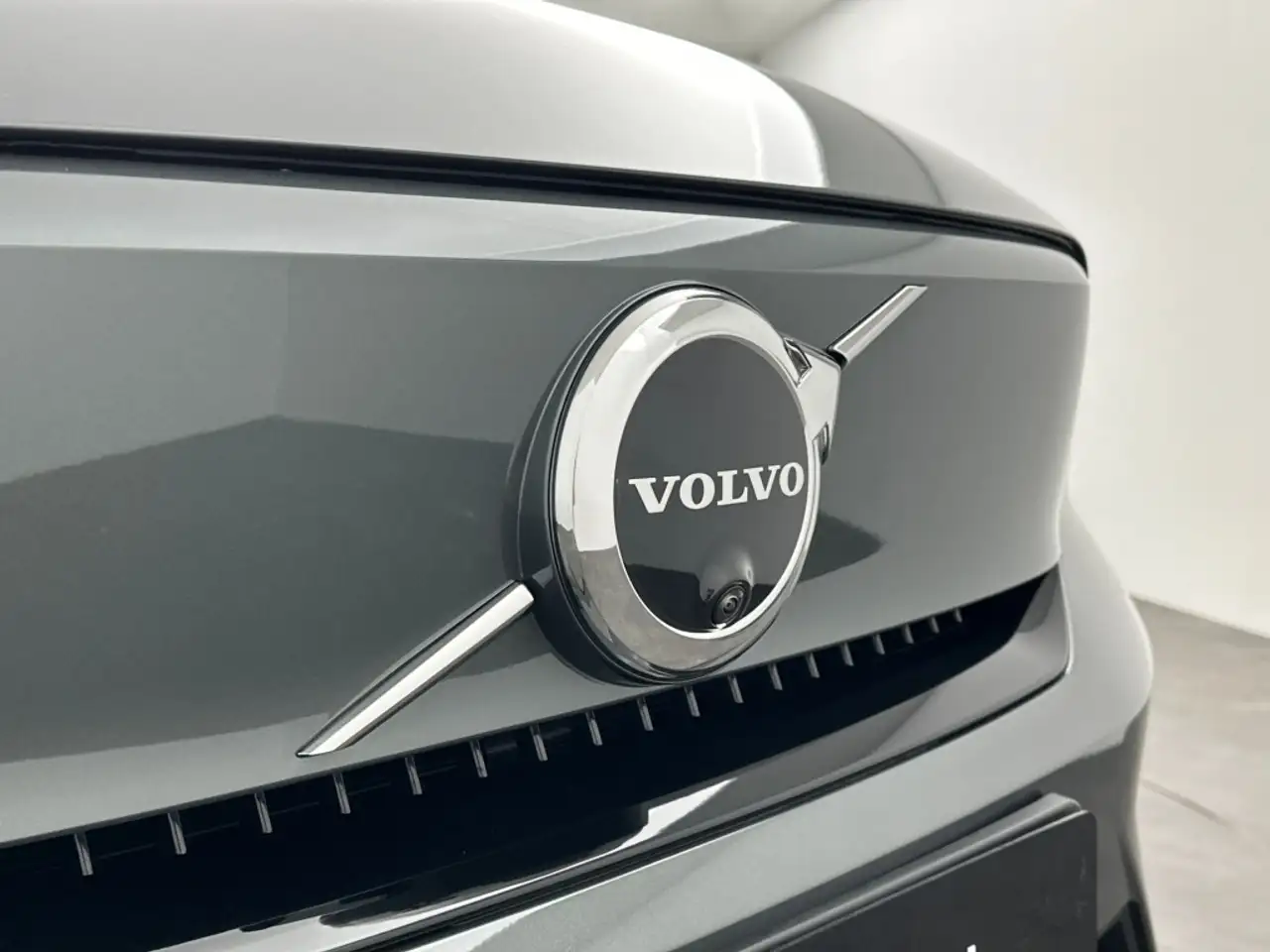 Volvo EX40 2026 — фото 9
