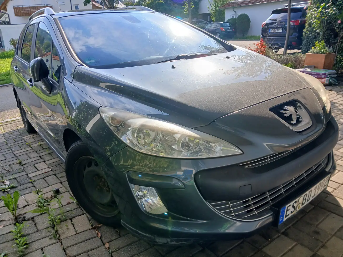 Peugeot 308 308 SW HDi FAP 110 Sport Grau - 1