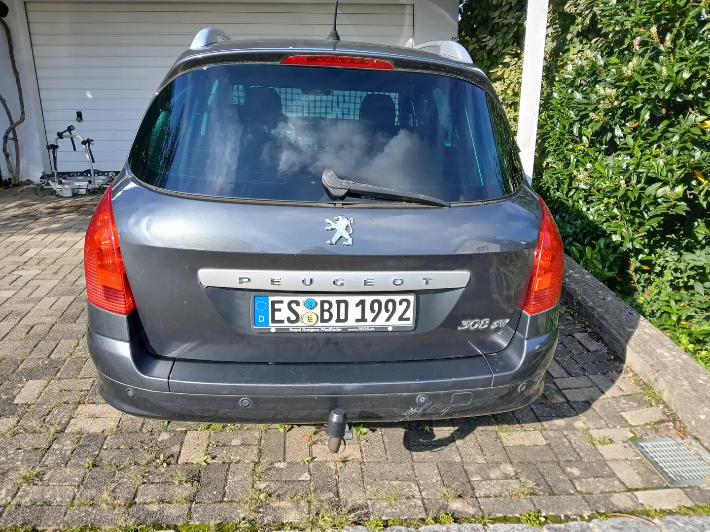 Peugeot 308 308 SW HDi FAP 110 Sport Grau - 2