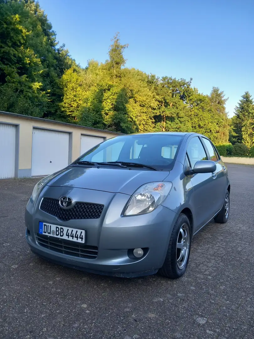 Toyota Yaris 1.4 D-4D Executive - 2