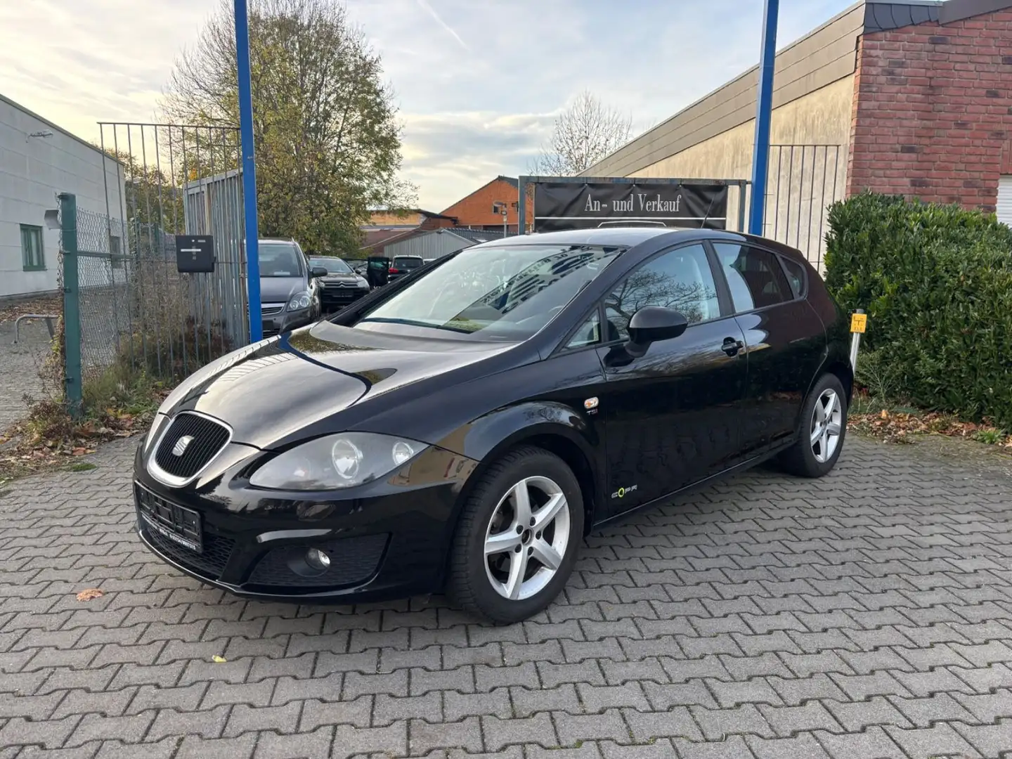 SEAT Leon Reference Copa TÜV NEU SHZ TEMP GARANTIE Noir - 1