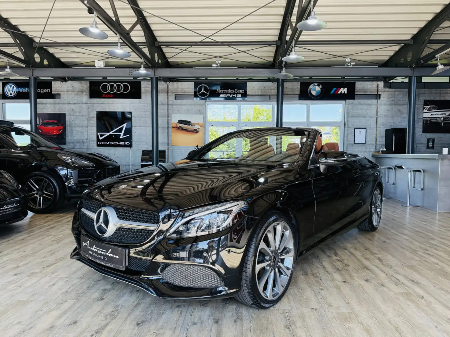 Mercedes-Benz C 180 Cabrio*LED*KAMERA*LEDER*2.HAND* Noir - 1