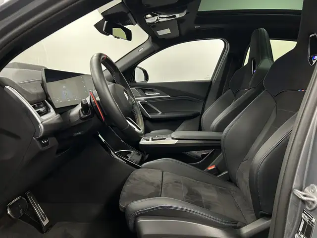 BMW X2 M view 4