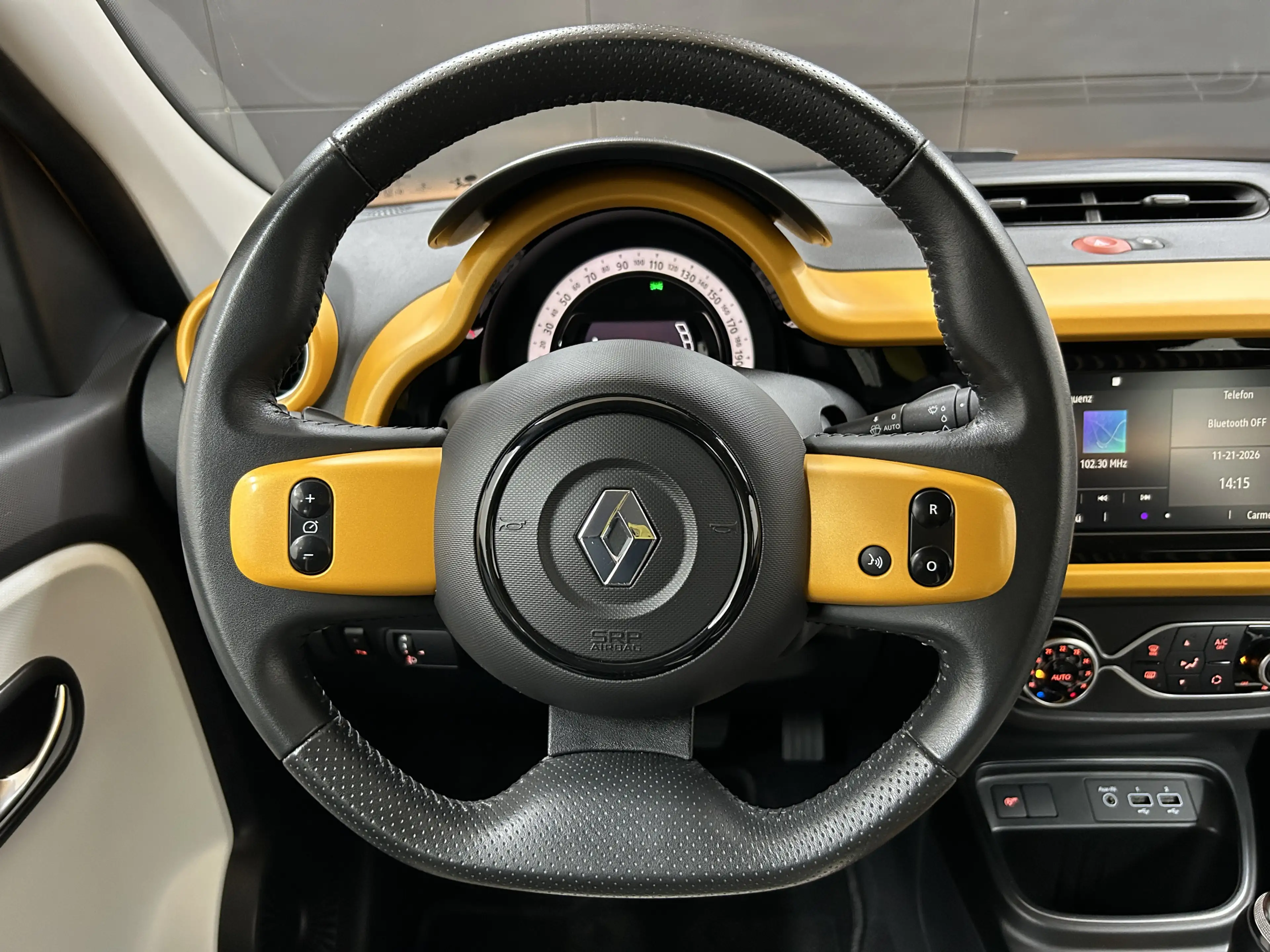 Renault Twingo Intens+DAB+Bluetooth+Tempomat+Klima+Touch — photo 13
