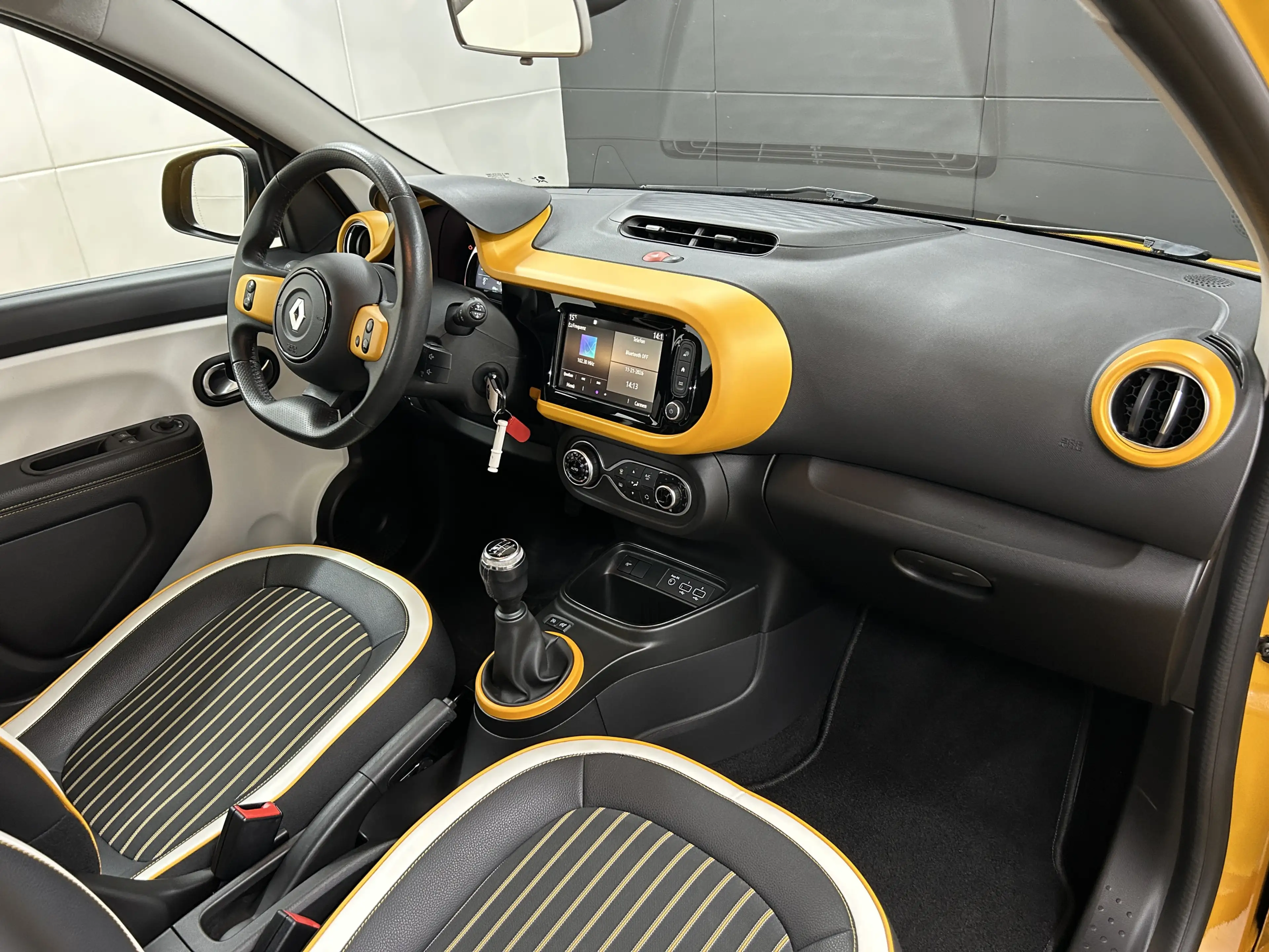 Renault Twingo Intens+DAB+Bluetooth+Tempomat+Klima+Touch — photo 9