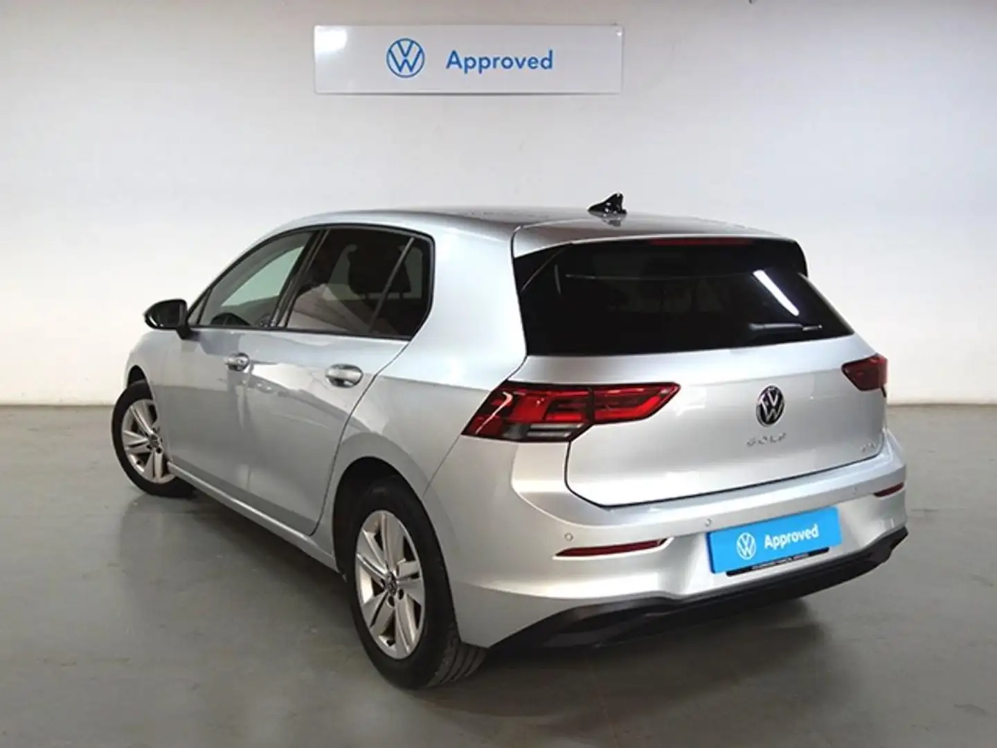 Volkswagen Golf 2.0TDI Life DSG 85kW Gris - 2