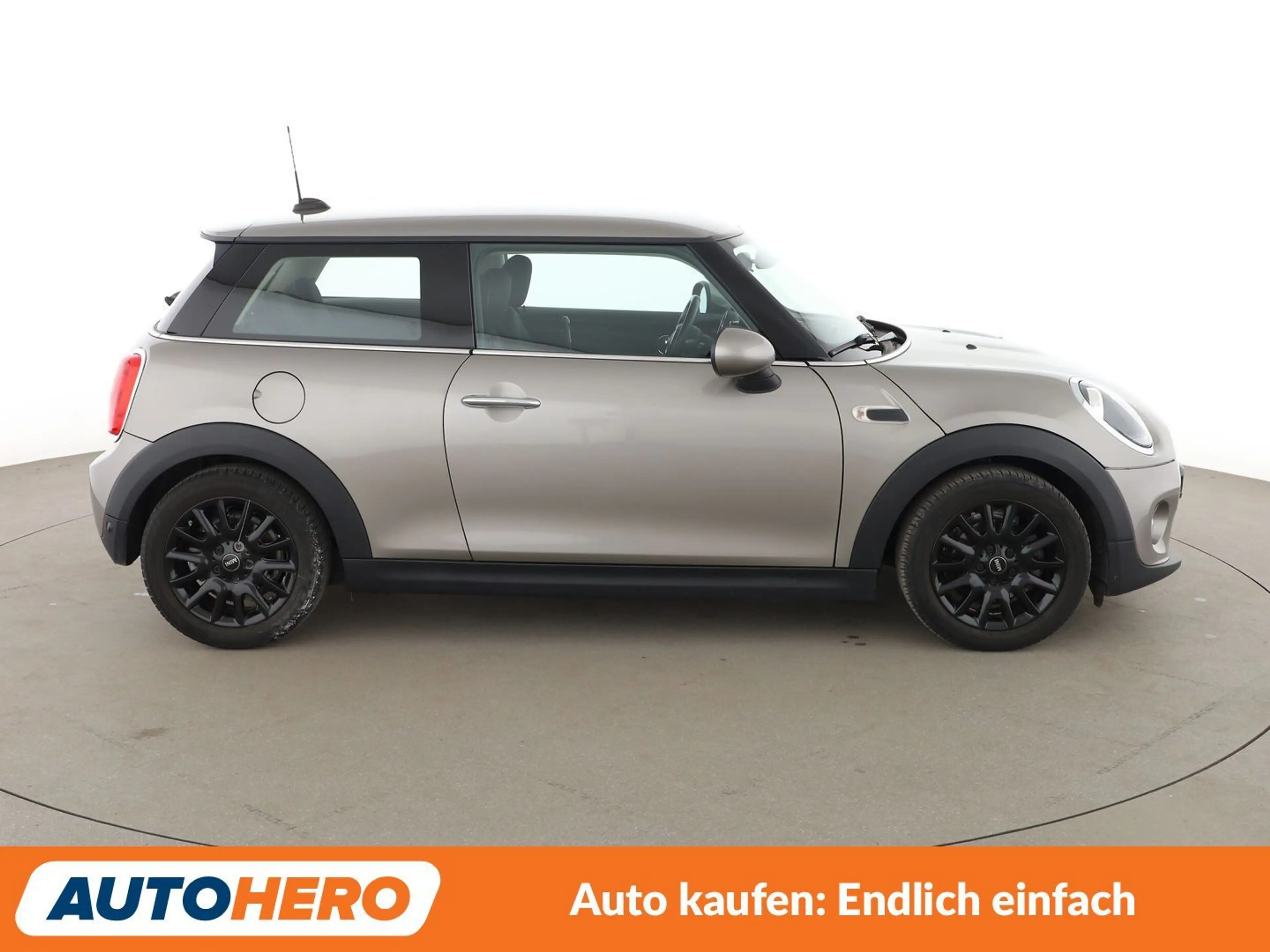 MINI One One*PDC*SHZ*KLIMA* — photo 7